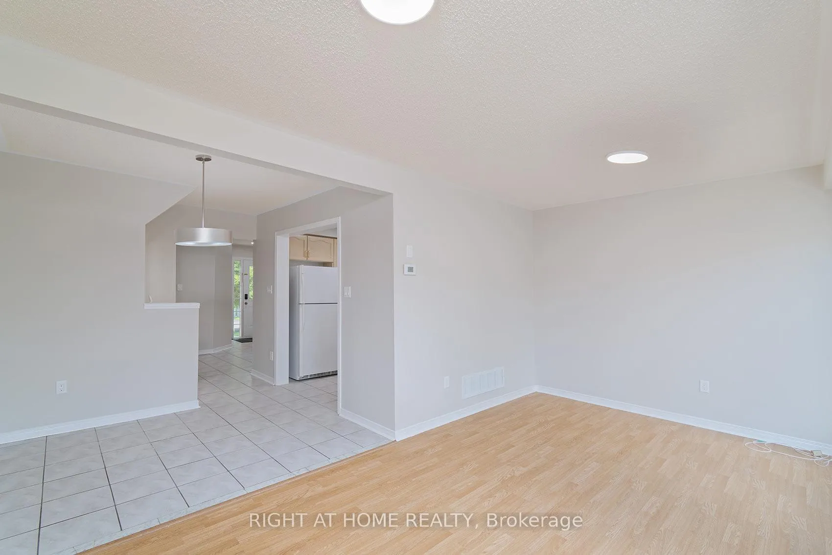 Photo 14 of 18 Frank Johnston Road, Caledon, Bolton West — HOMEH