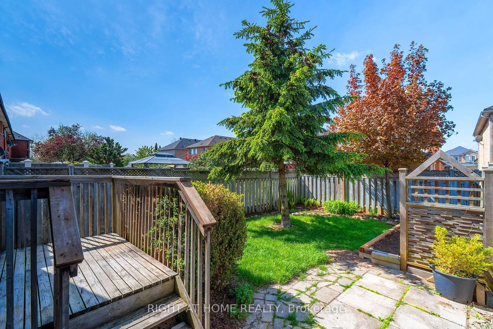 Photo 41 of 18 Frank Johnston Road, Caledon, Bolton West — HOMEH