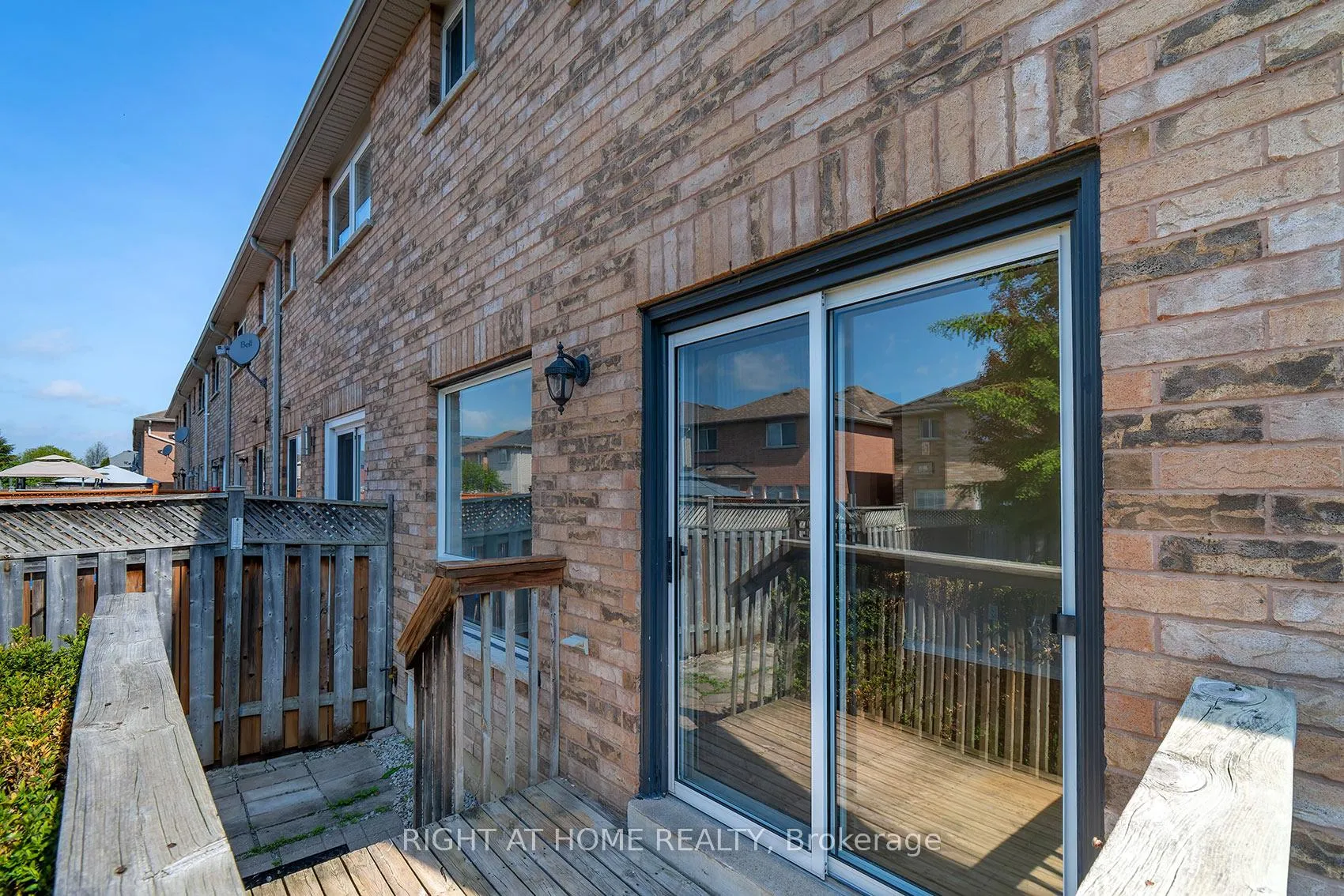 Photo 45 of 18 Frank Johnston Road, Caledon, Bolton West — HOMEH