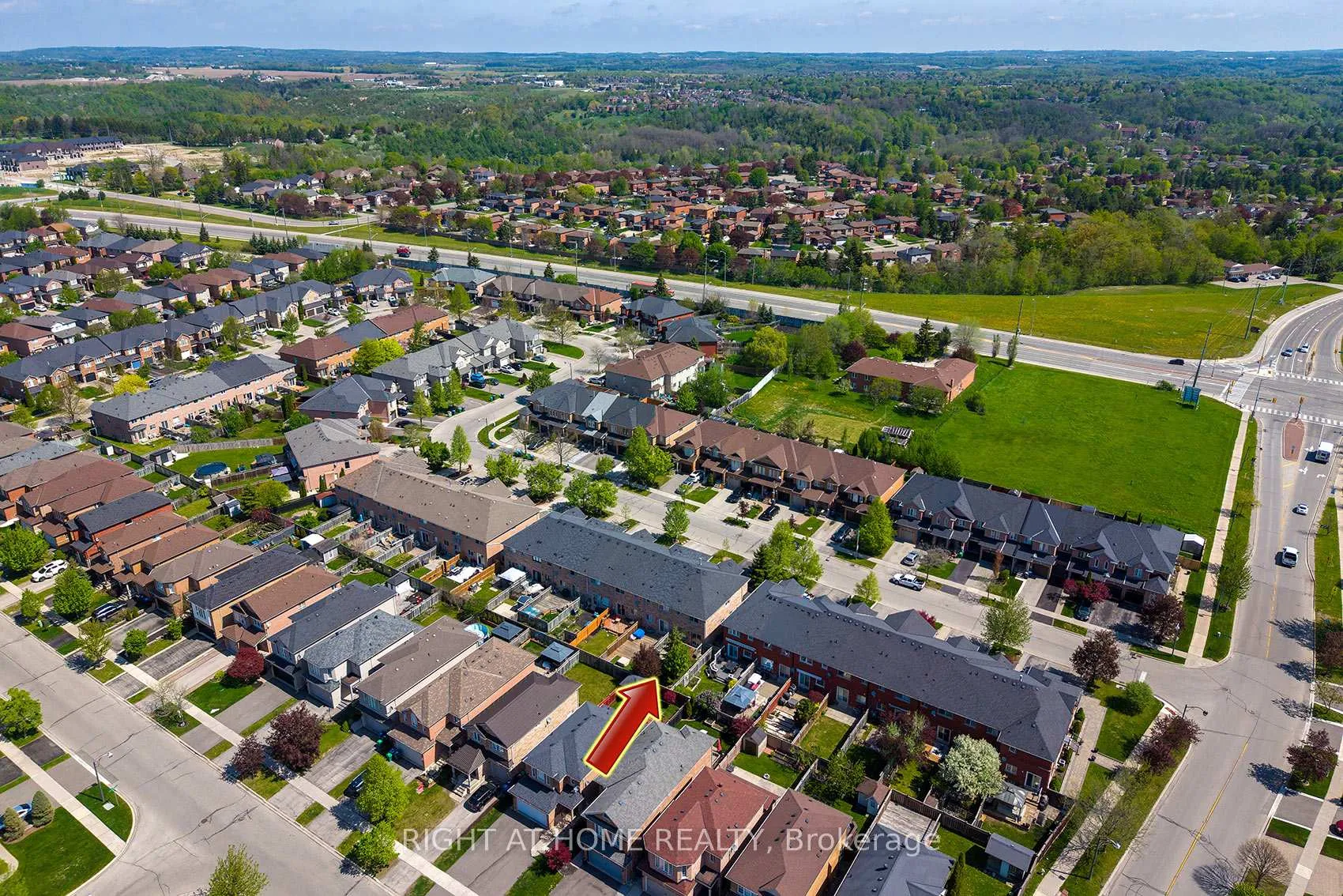 Photo 50 of 18 Frank Johnston Road, Caledon, Bolton West — HOMEH