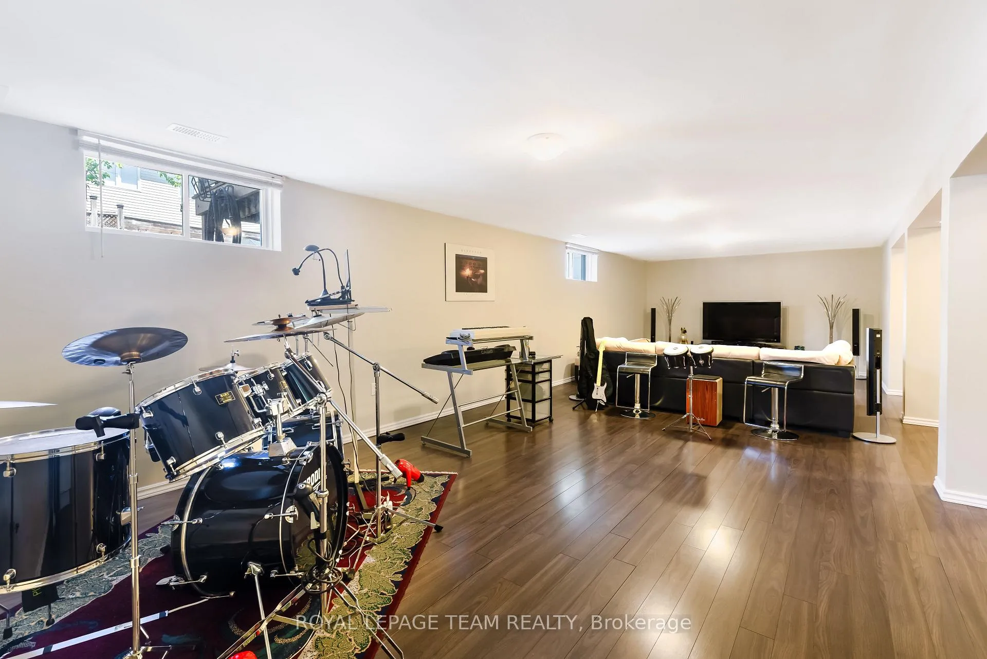 Photo 43 of 38 Penrith Street, Ottawa, Kanata - Morgan's Grant/South March — HOMEH