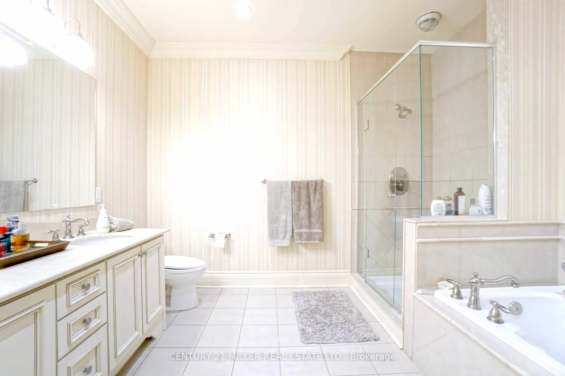 Photo 12 of 3256 Epworth Crescent, Oakville, Bronte Creek — HOMEH