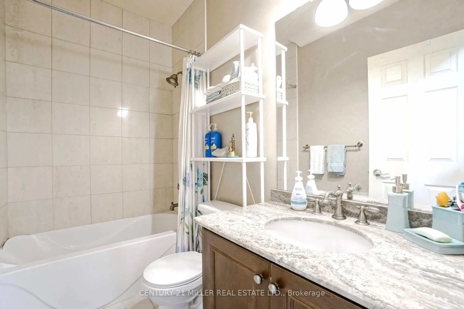 Photo 15 of 3256 Epworth Crescent, Oakville, Bronte Creek — HOMEH