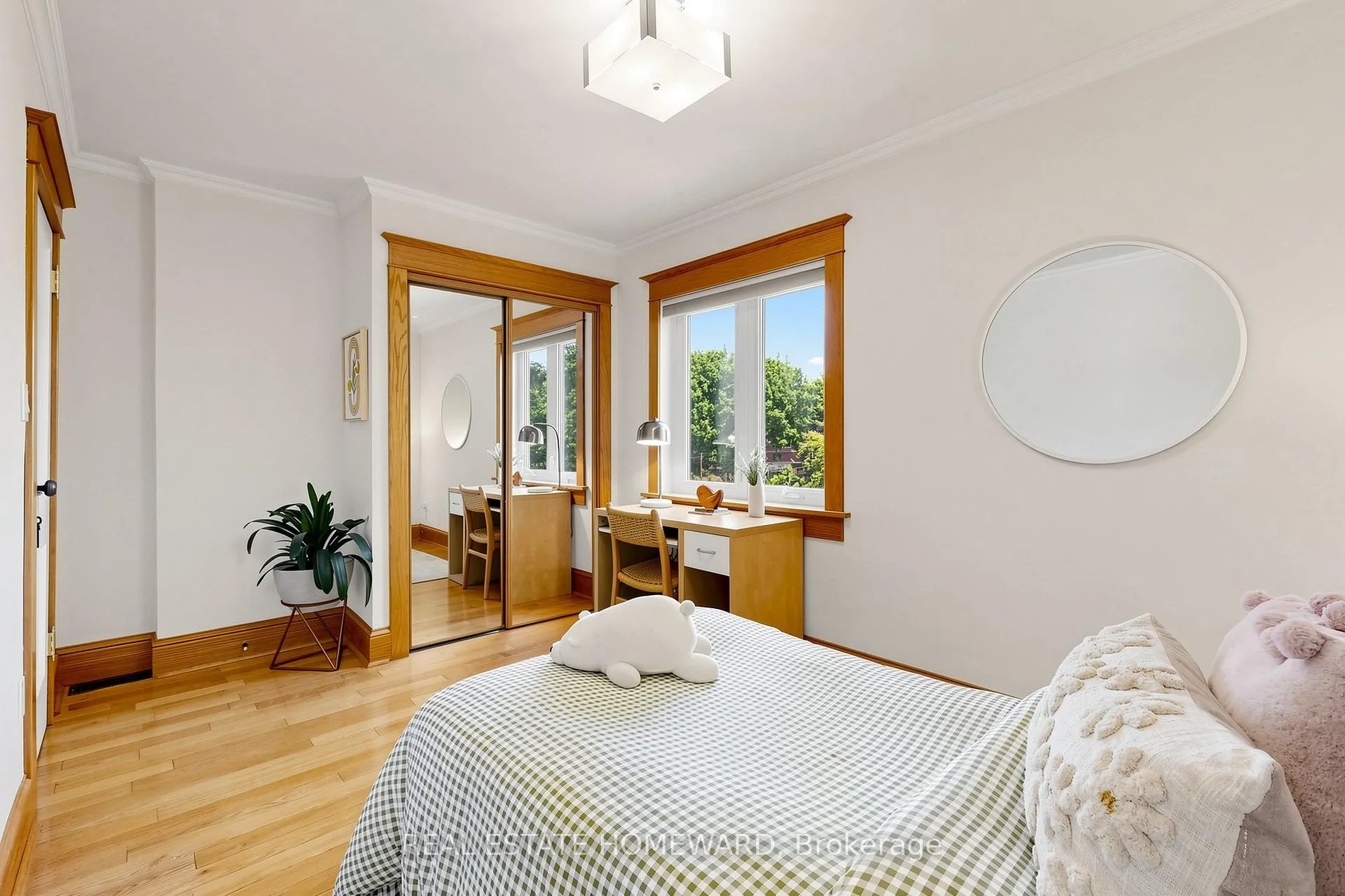Photo 19 of 117 Evans Avenue, Toronto, Runnymede-Bloor West Village — HOMEH