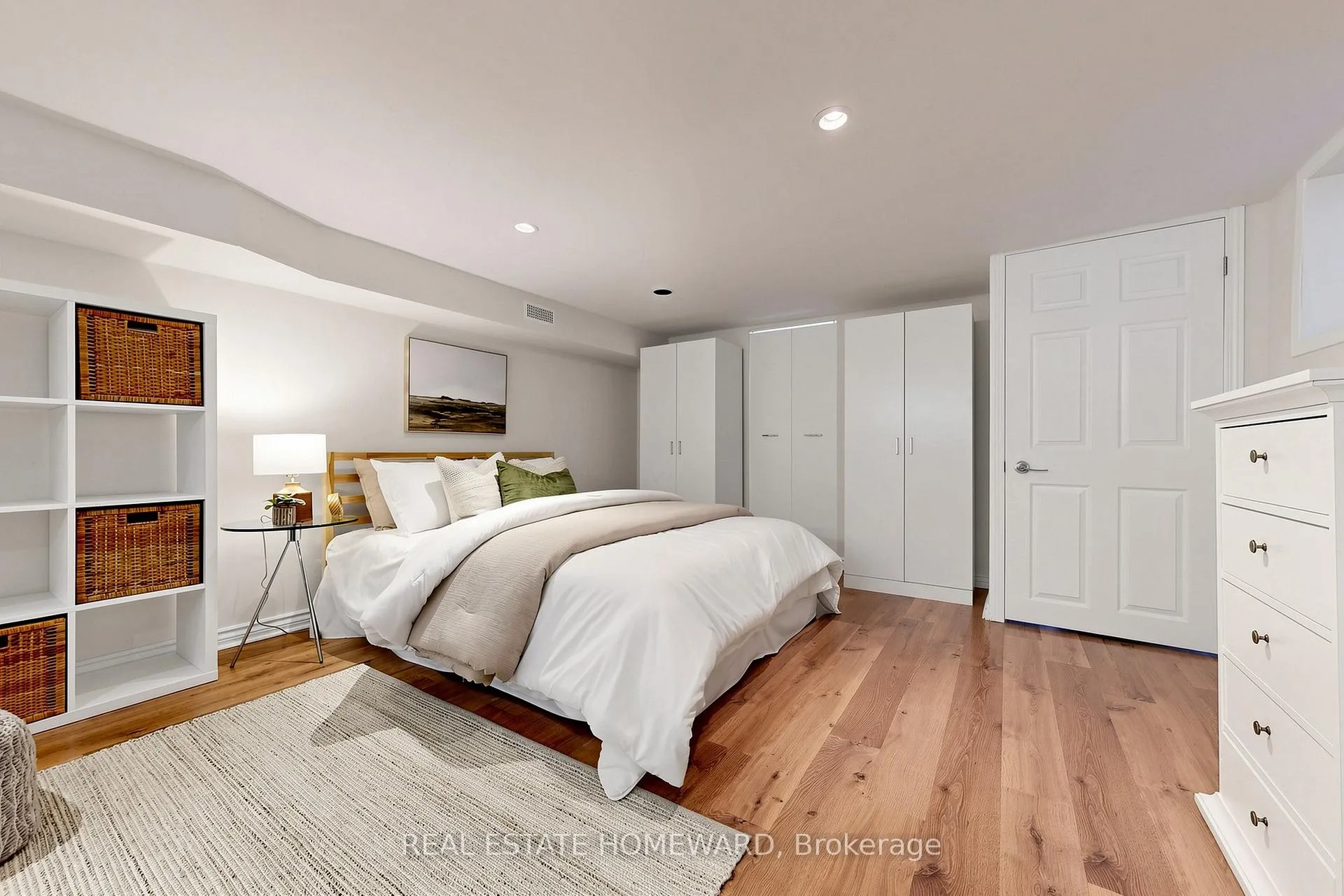 Photo 25 of 117 Evans Avenue, Toronto, Runnymede-Bloor West Village — HOMEH