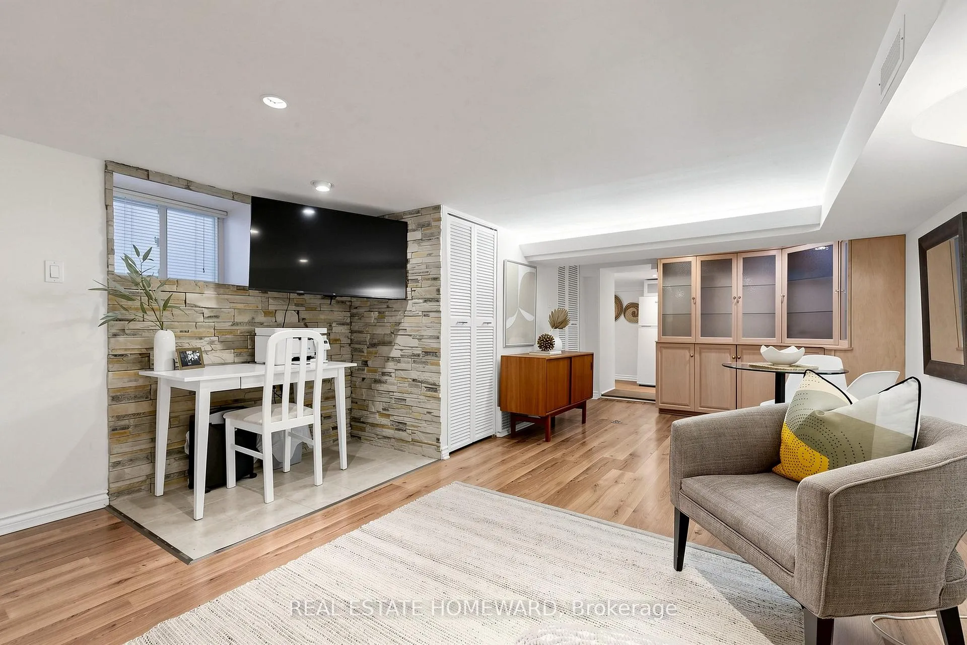 Photo 27 of 117 Evans Avenue, Toronto, Runnymede-Bloor West Village — HOMEH