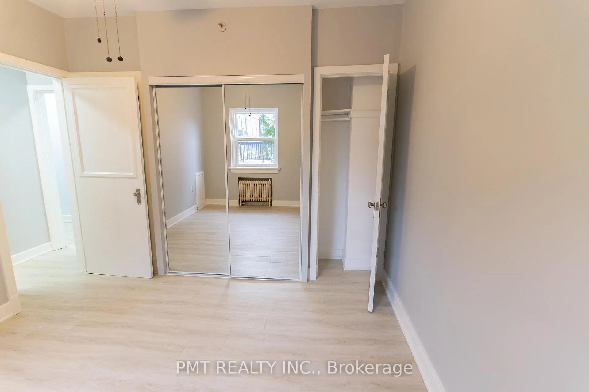 Photo 10 of Unit 4, 8 Wellington Street W, Brampton, Downtown Brampton — HOMEH