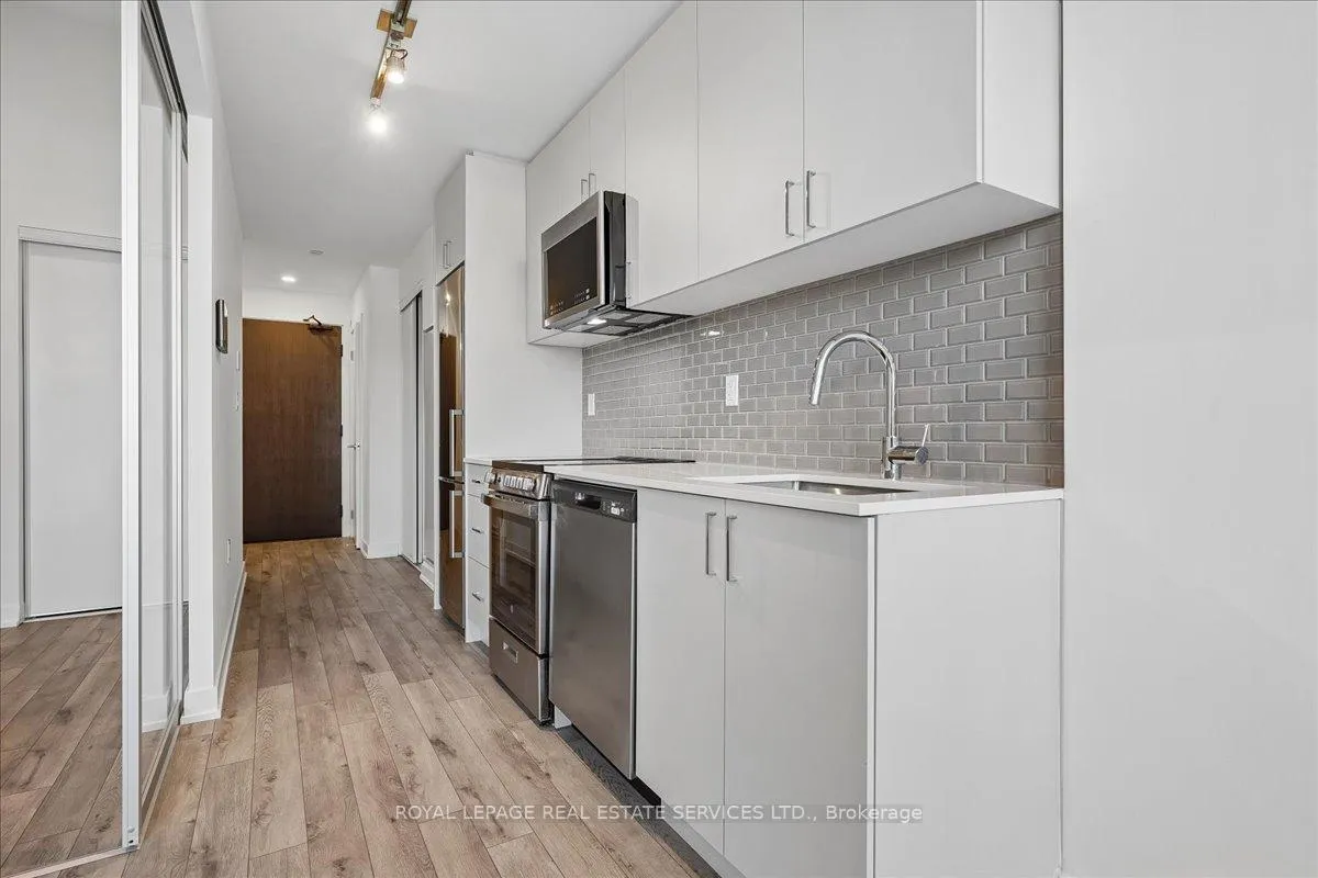 Photo 3 of Unit 108, 1005 Dundas Street E, Oakville, Joshua Meadows — HOMEH
