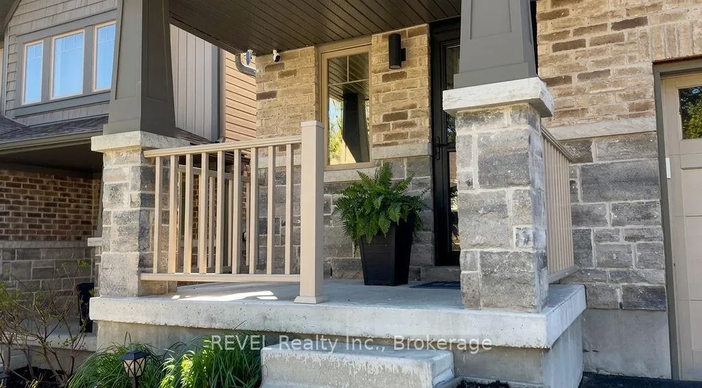 Photo 3 of 1029 Cook Drive, Midland — HOMEH