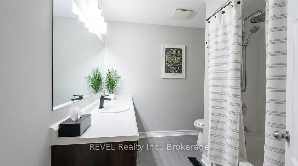 Photo 21 of 1029 Cook Drive, Midland — HOMEH