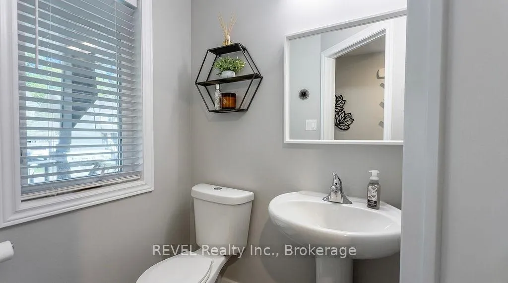Photo 28 of 1029 Cook Drive, Midland — HOMEH