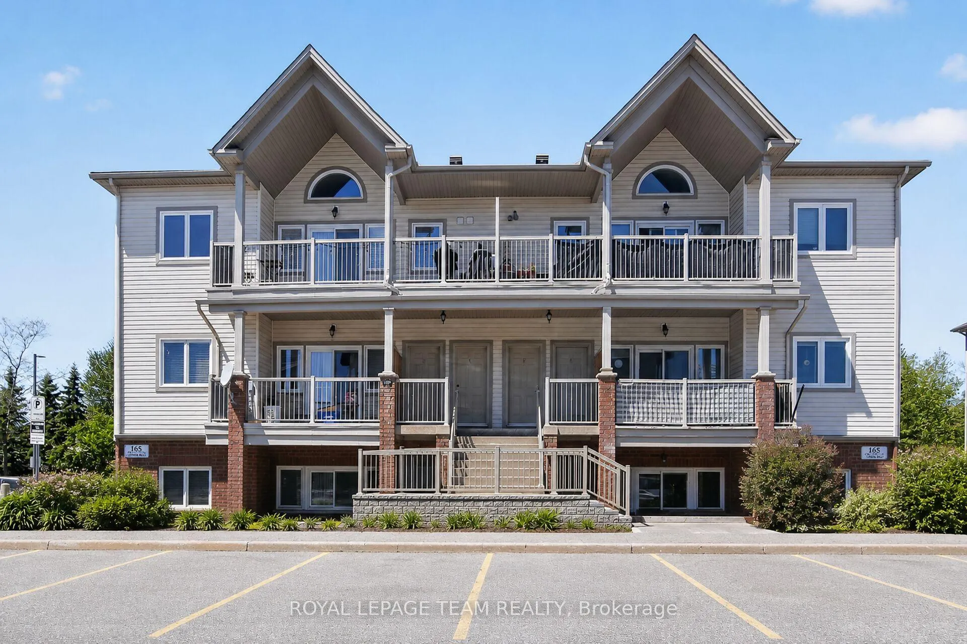 Photo 1 of Unit 12, 165 Crestway Drive, Ottawa, Barrhaven East — HOMEH