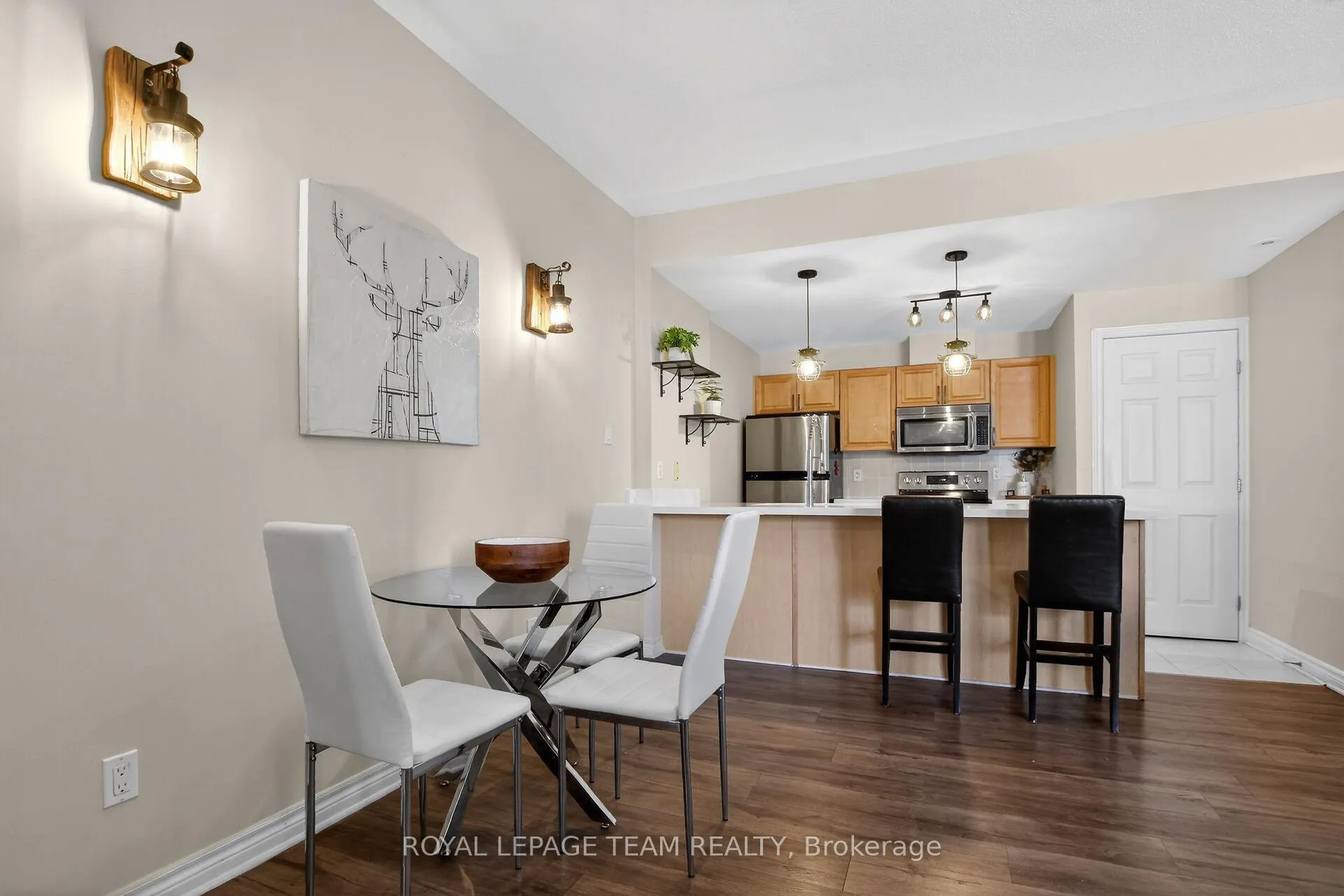 Photo 5 of Unit 12, 165 Crestway Drive, Ottawa, Barrhaven East — HOMEH
