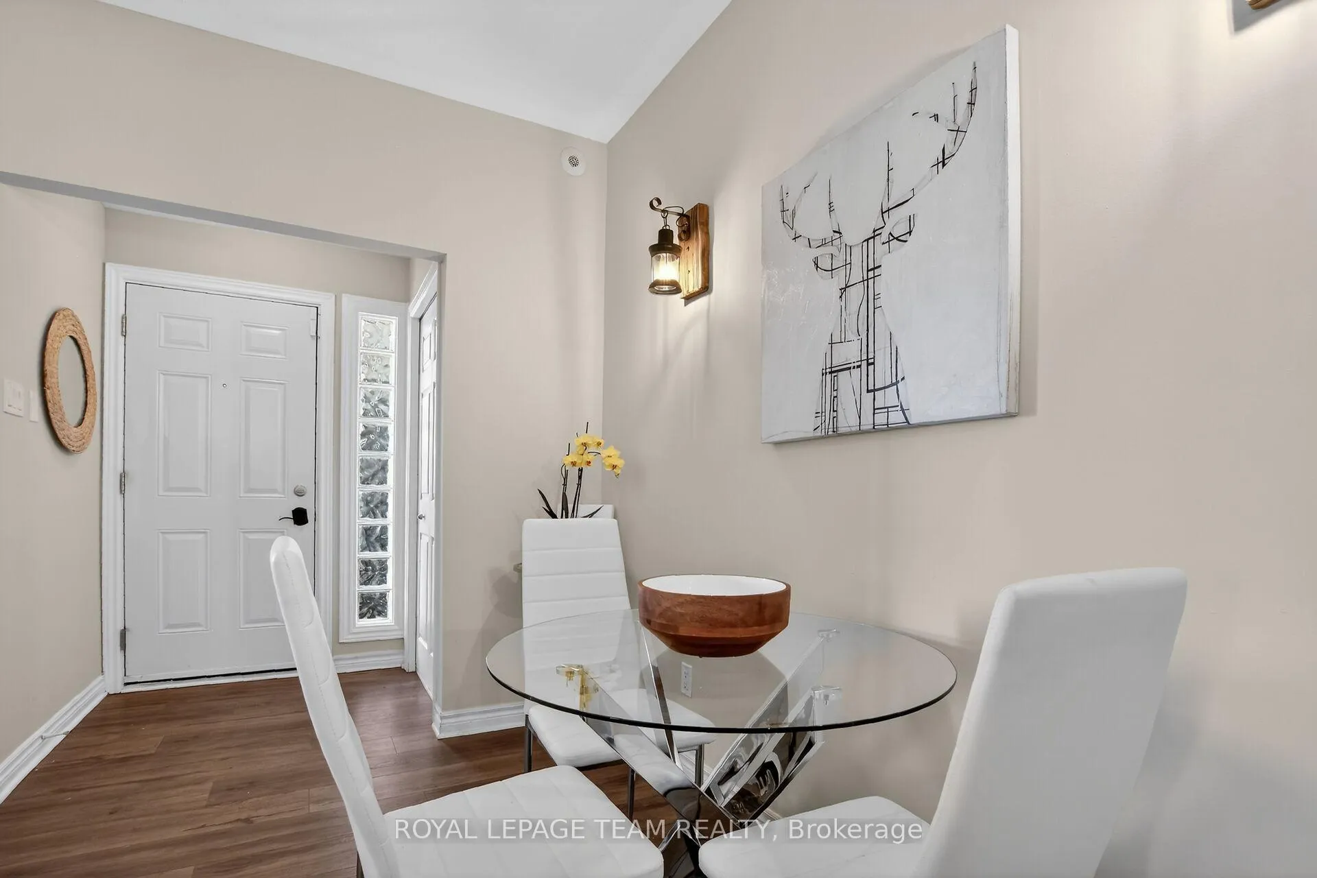 Photo 8 of Unit 12, 165 Crestway Drive, Ottawa, Barrhaven East — HOMEH
