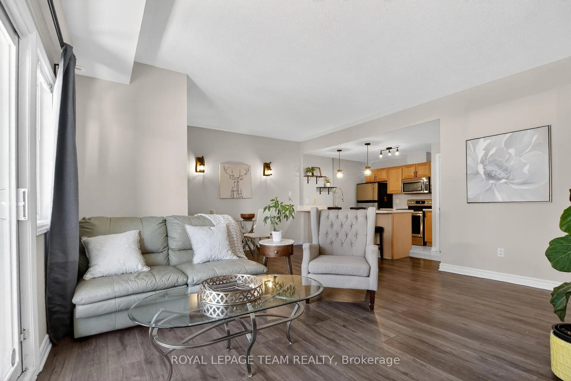 Photo 16 of Unit 12, 165 Crestway Drive, Ottawa, Barrhaven East — HOMEH