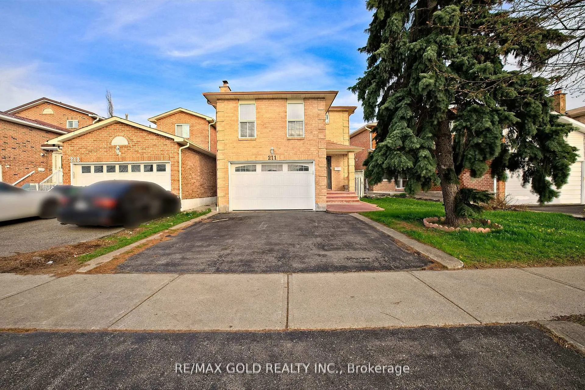 Photo 27 of 211 Wexford Road, Brampton, Heart Lake West — HOMEH