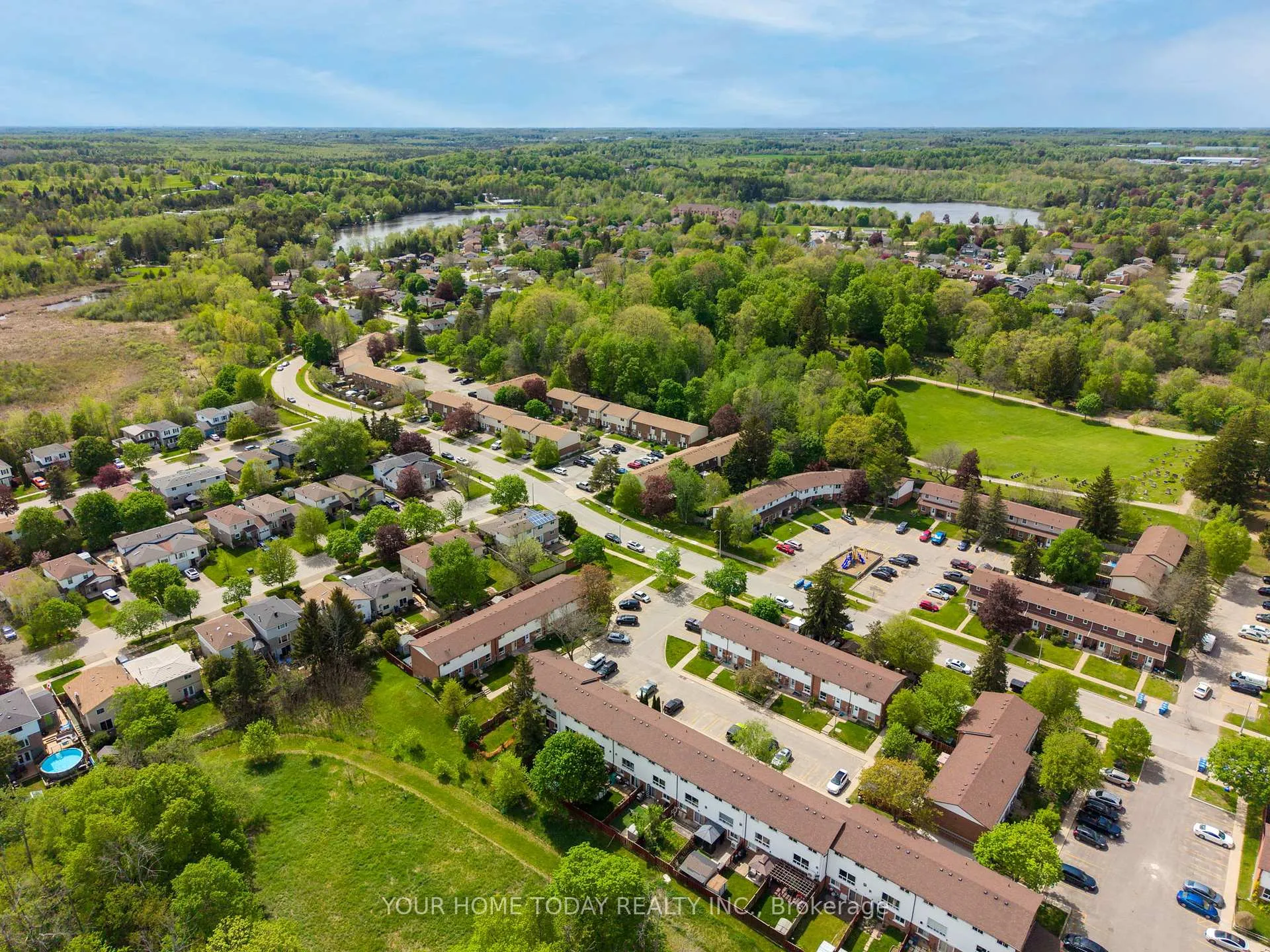 Photo 2 of 116 Kingham Road, Halton Hills, Acton — HOMEH