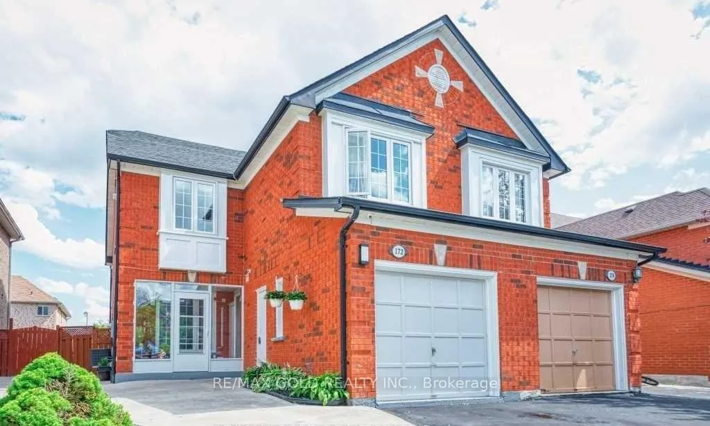Photo 1 of 172 Desert Sand Drive, Brampton, Sandringham-Wellington — HOMEH