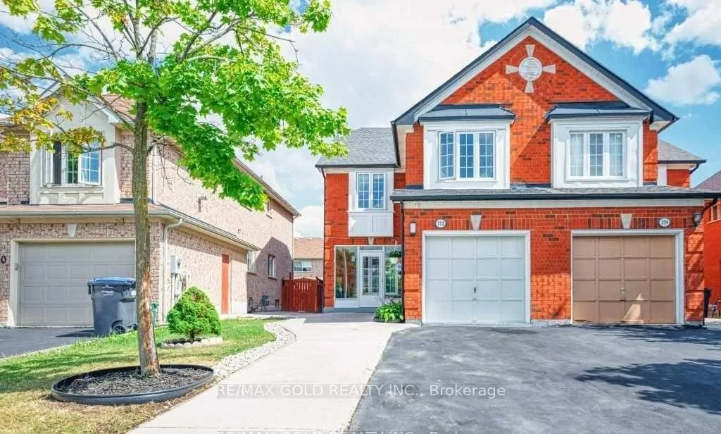 Photo 2 of 172 Desert Sand Drive, Brampton, Sandringham-Wellington — HOMEH