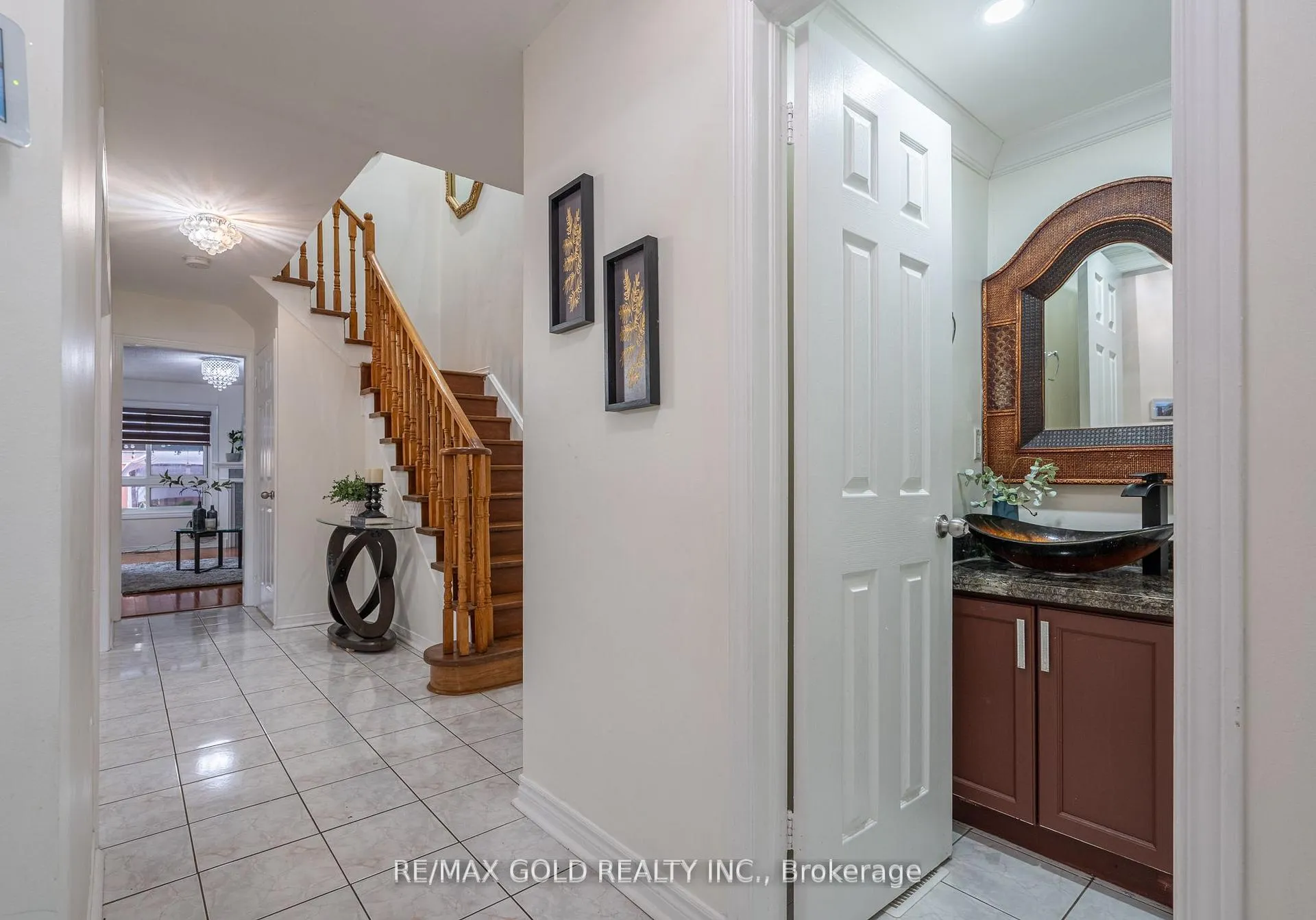 Photo 6 of 172 Desert Sand Drive, Brampton, Sandringham-Wellington — HOMEH