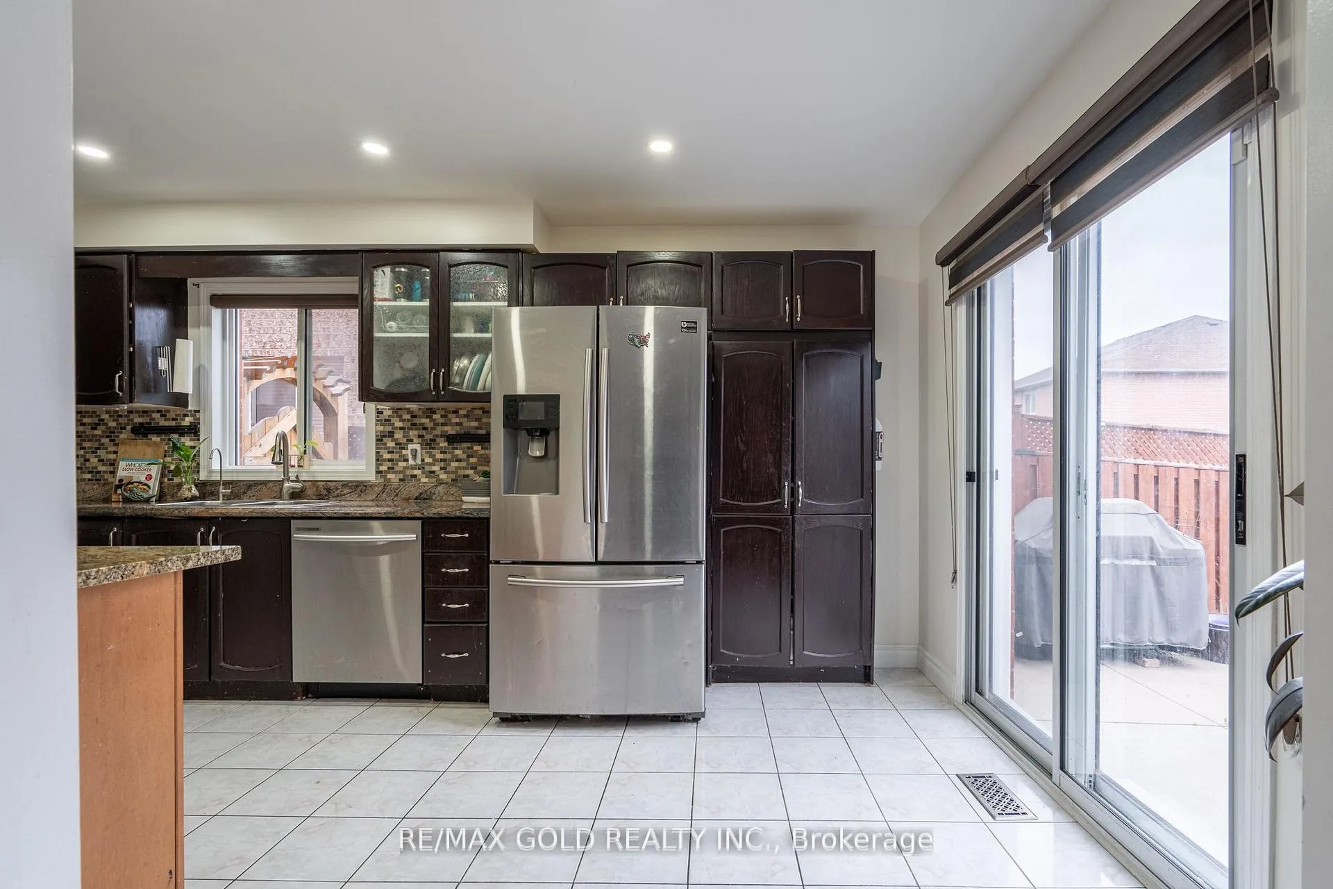 Photo 22 of 172 Desert Sand Drive, Brampton, Sandringham-Wellington — HOMEH