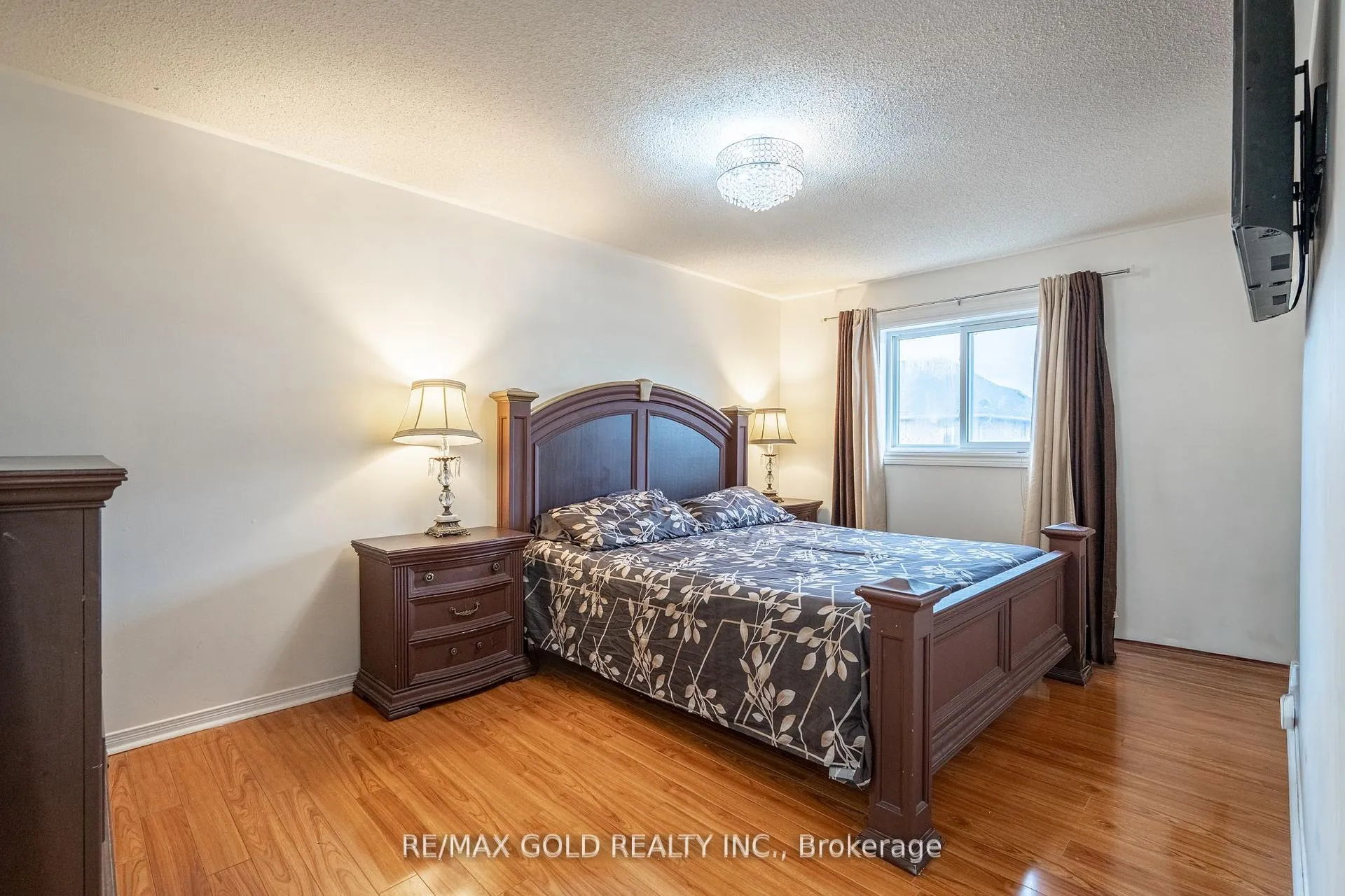 Photo 24 of 172 Desert Sand Drive, Brampton, Sandringham-Wellington — HOMEH