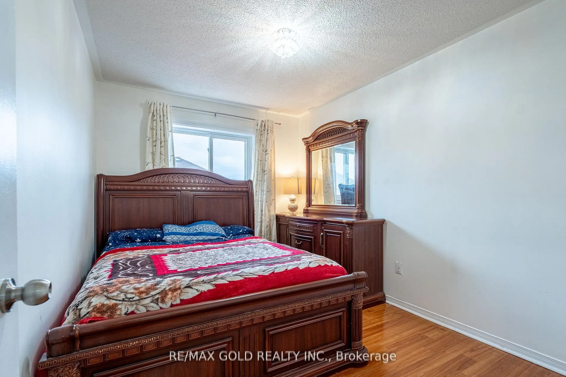 Photo 28 of 172 Desert Sand Drive, Brampton, Sandringham-Wellington — HOMEH