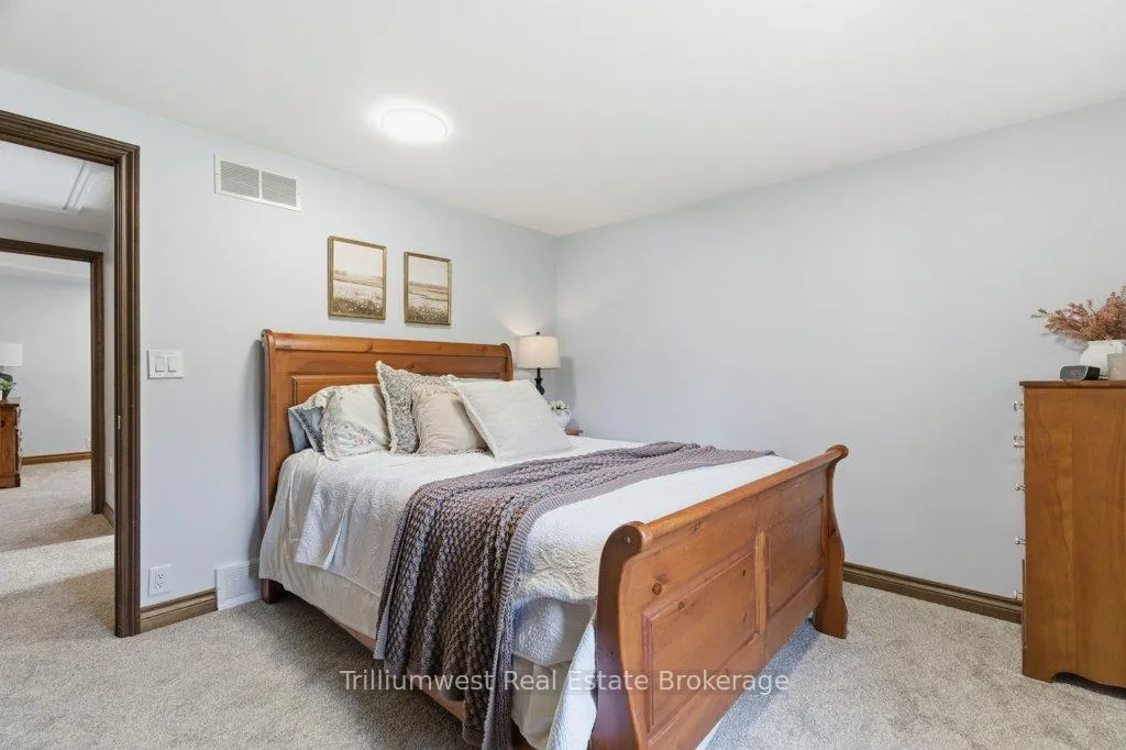 Photo 24 of 32 Sunset Drive, Woolwich — HOMEH