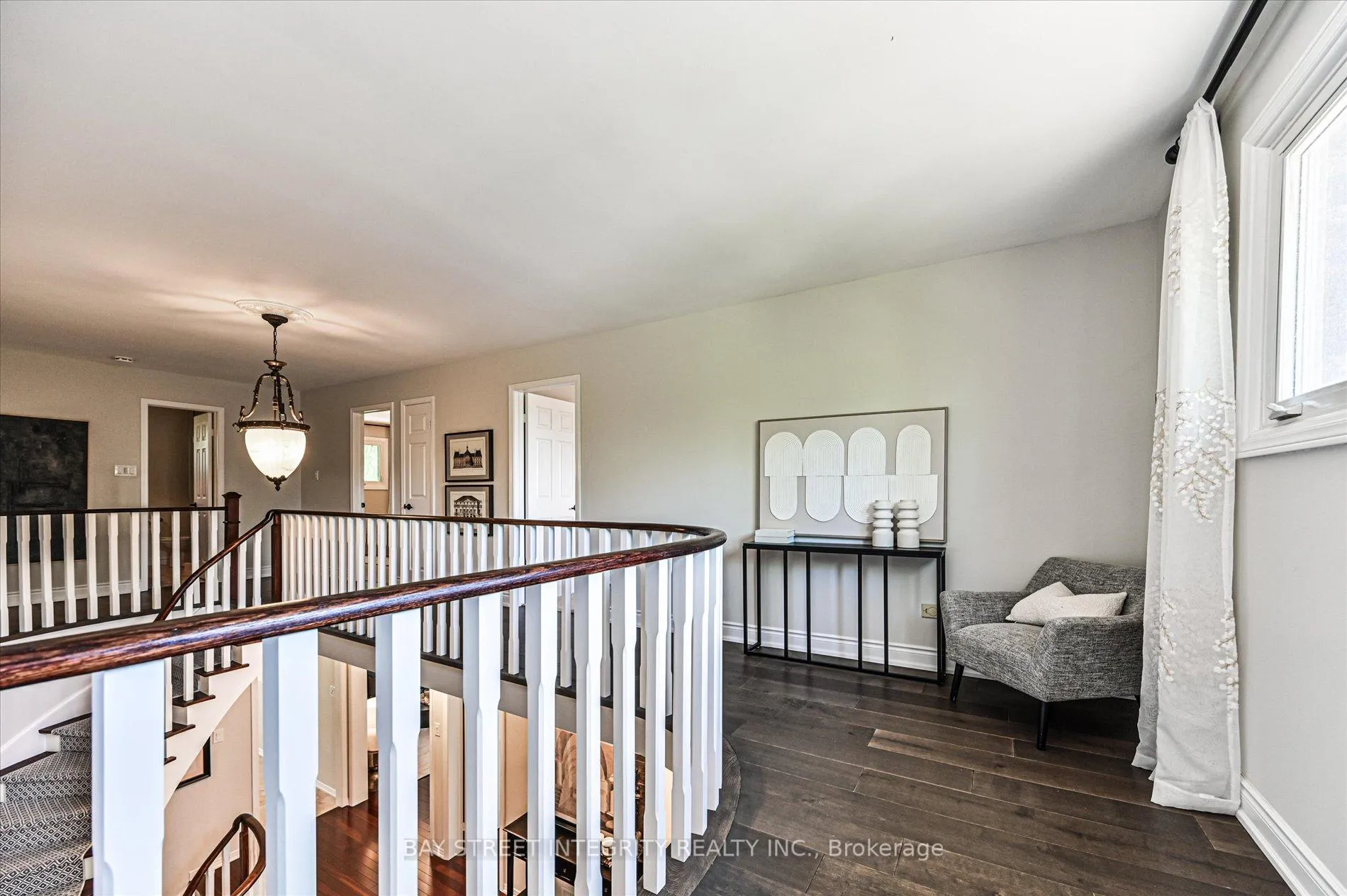 Photo 23 of 42 Sycamore Drive, Markham, Aileen-Willowbrook — HOMEH