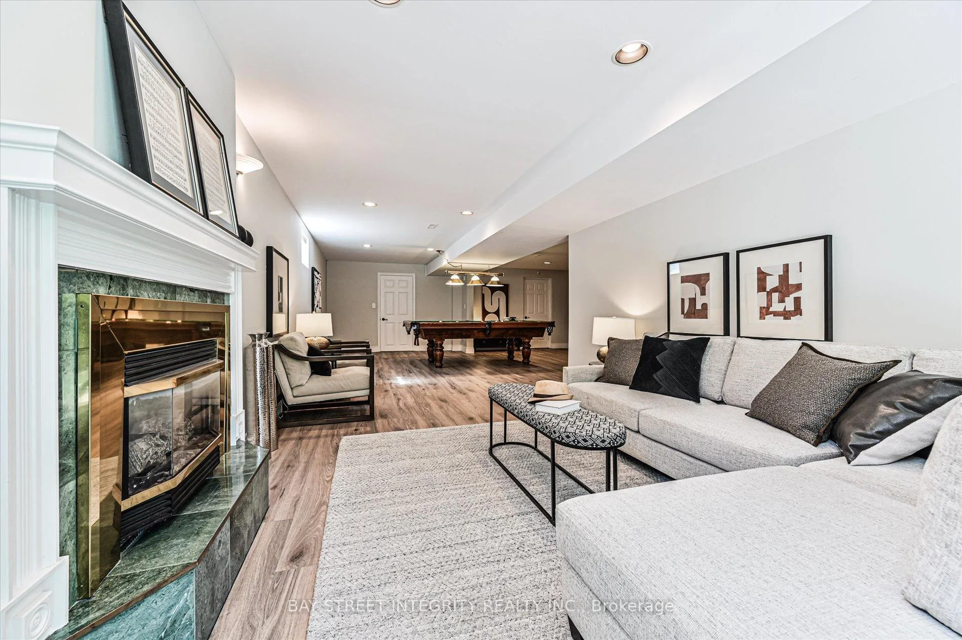Photo 35 of 42 Sycamore Drive, Markham, Aileen-Willowbrook — HOMEH