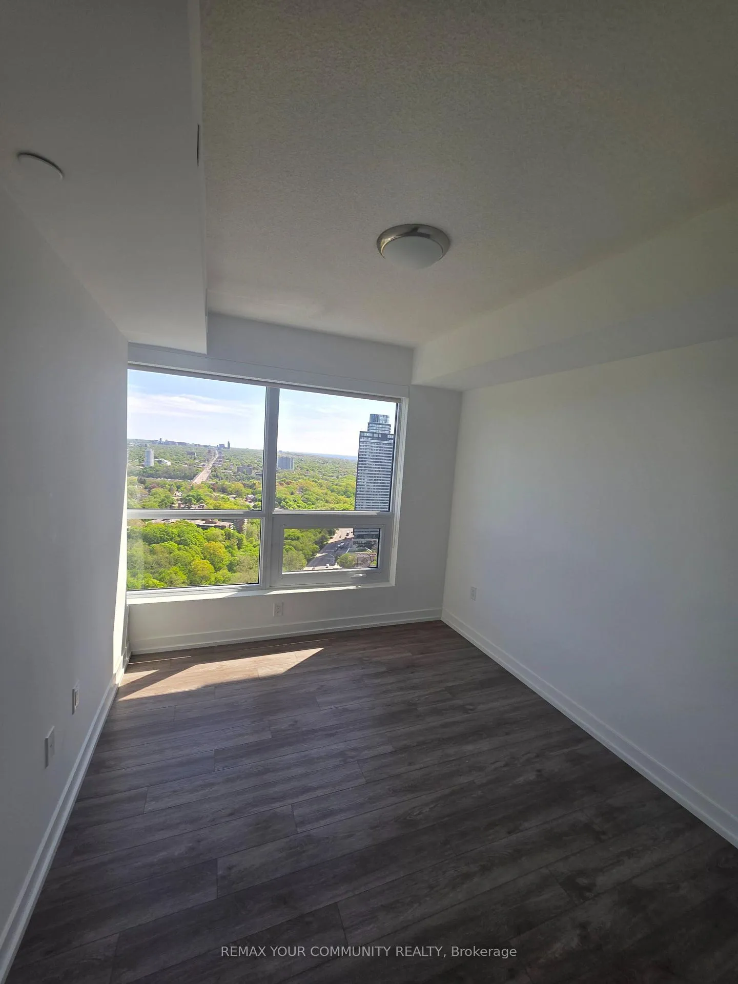 Photo 11 of Unit 3007, 395 Bloor Street E, Toronto, North St. James Town — HOMEH