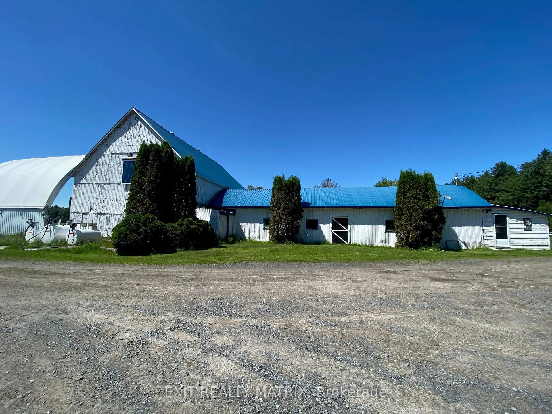 Front of 1351 Calypso Street