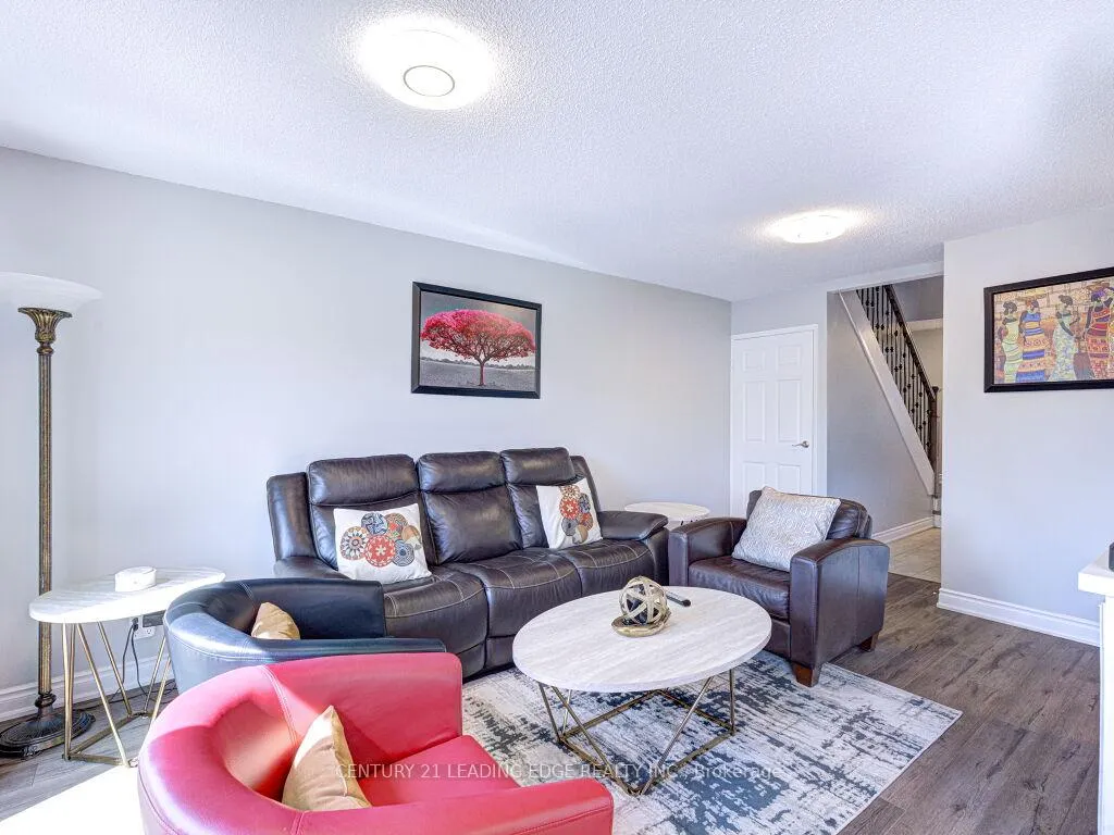 Photo 8 of Unit 56, 1552 Lancaster Drive, Oakville, Falgarwood — HOMEH