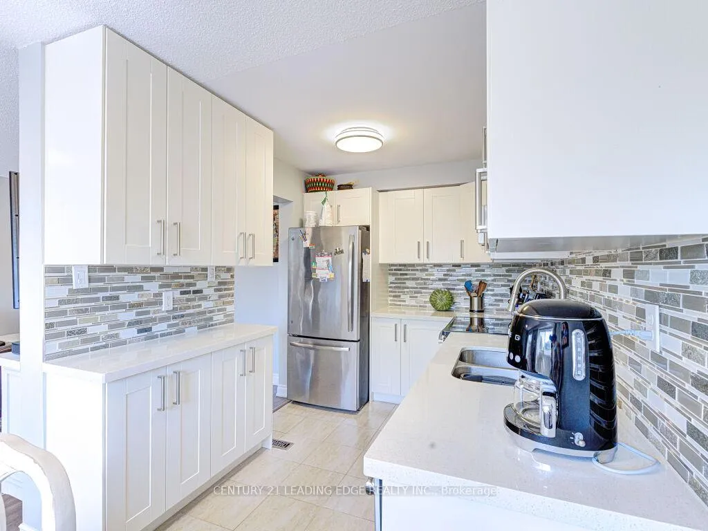 Photo 15 of Unit 56, 1552 Lancaster Drive, Oakville, Falgarwood — HOMEH