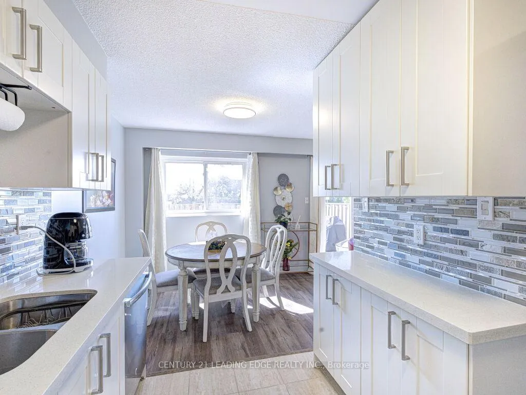 Photo 16 of Unit 56, 1552 Lancaster Drive, Oakville, Falgarwood — HOMEH