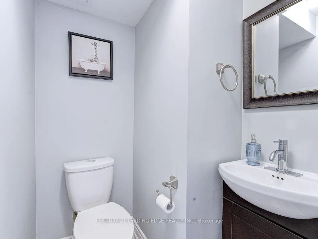 Photo 17 of Unit 56, 1552 Lancaster Drive, Oakville, Falgarwood — HOMEH