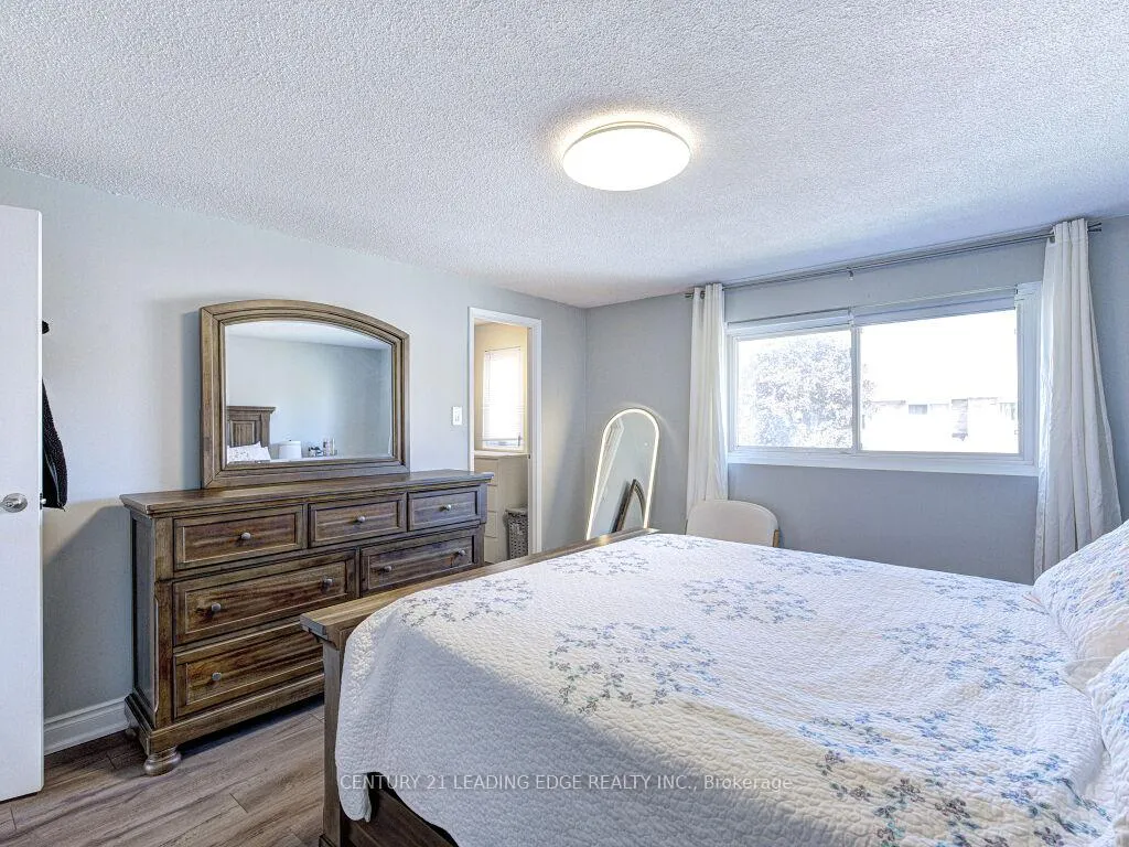 Photo 21 of Unit 56, 1552 Lancaster Drive, Oakville, Falgarwood — HOMEH