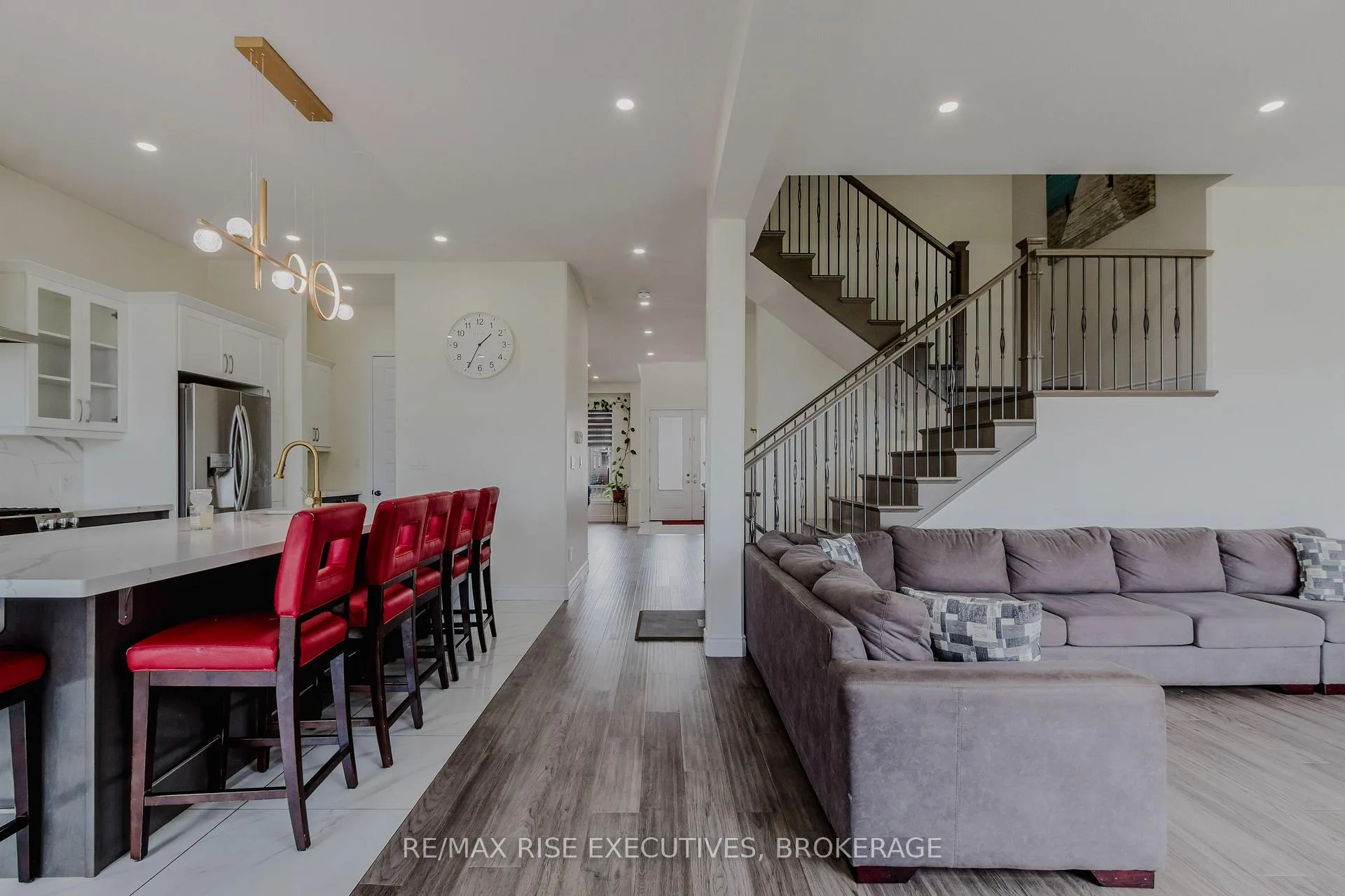 Photo 9 of 491 Beth Crescent, Kingston, City Northwest — HOMEH