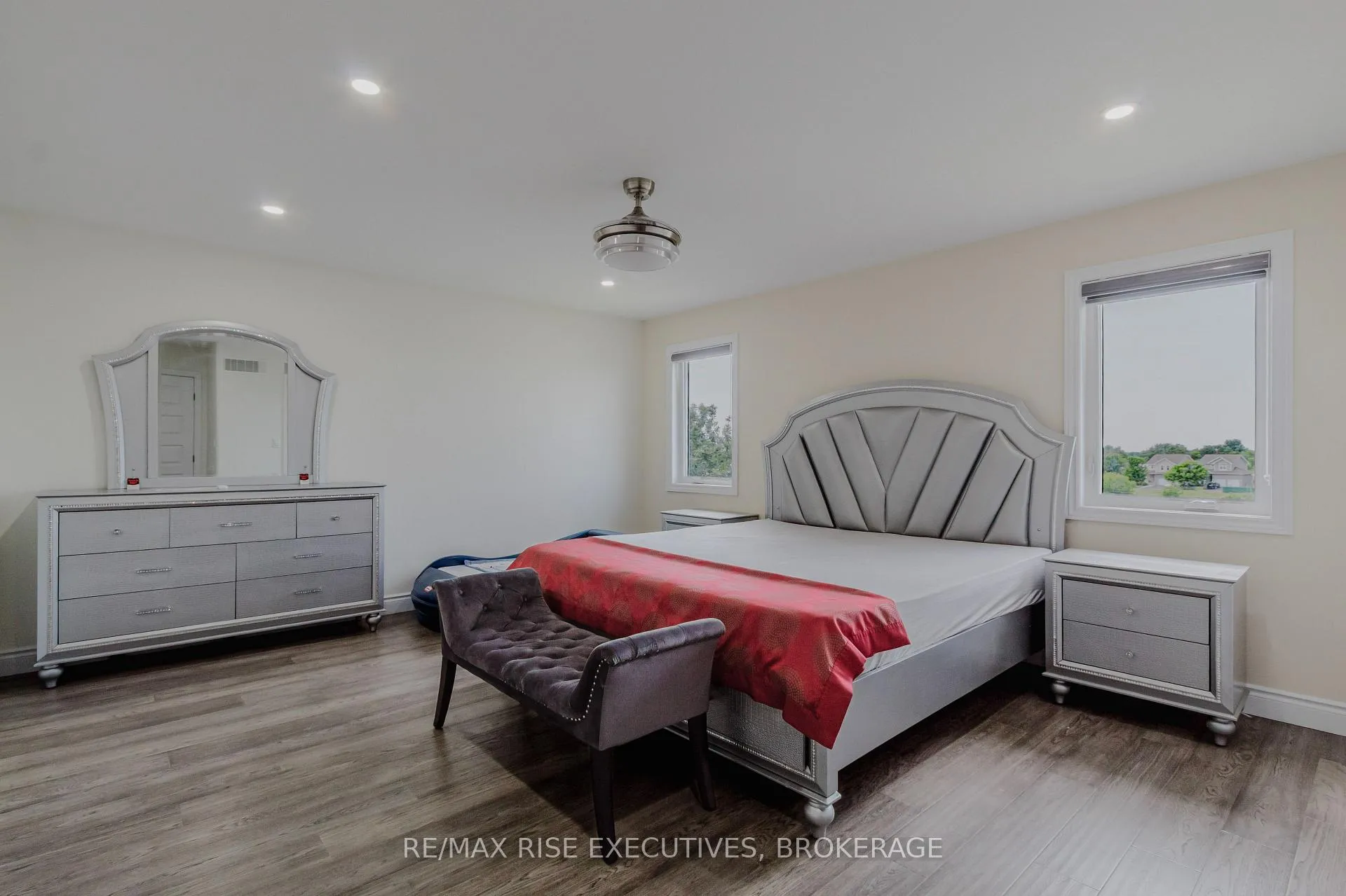 Photo 36 of 491 Beth Crescent, Kingston, City Northwest — HOMEH