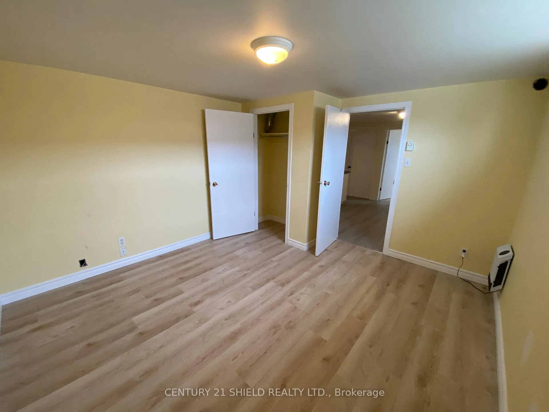 Photo 3 of 1336A Alfred Street, Cornwall — HOMEH