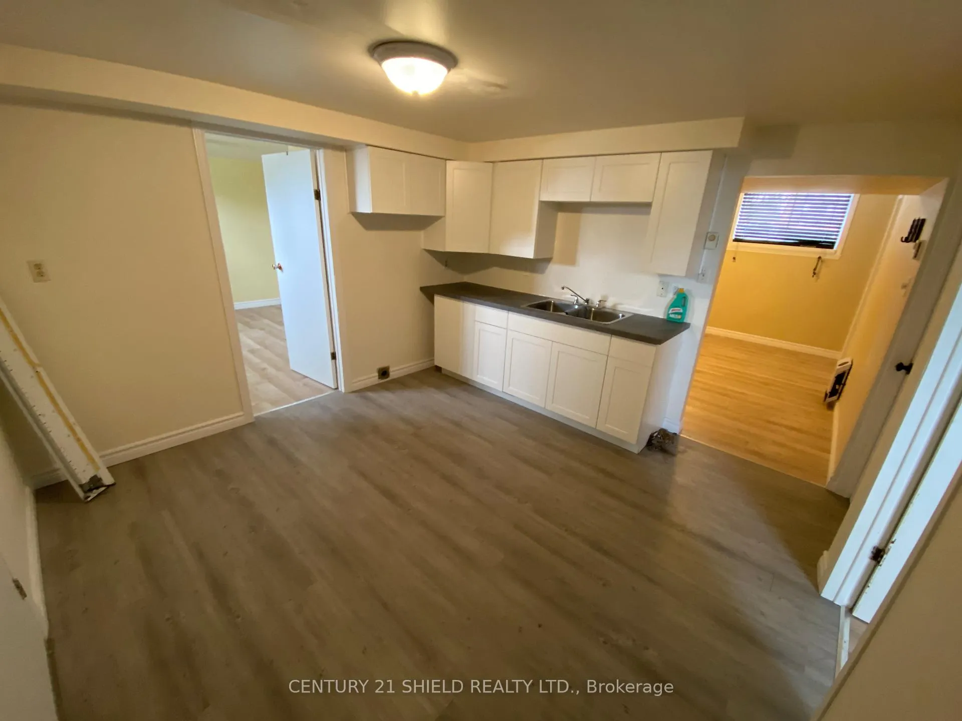 Photo 6 of 1336A Alfred Street, Cornwall — HOMEH