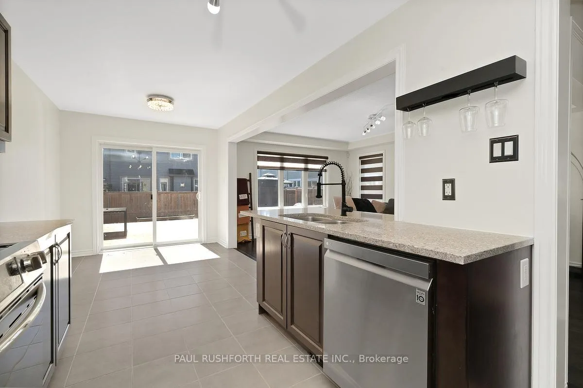 Photo 9 of 2431 River Mist Road, Ottawa, Barrhaven - Half Moon Bay — HOMEH