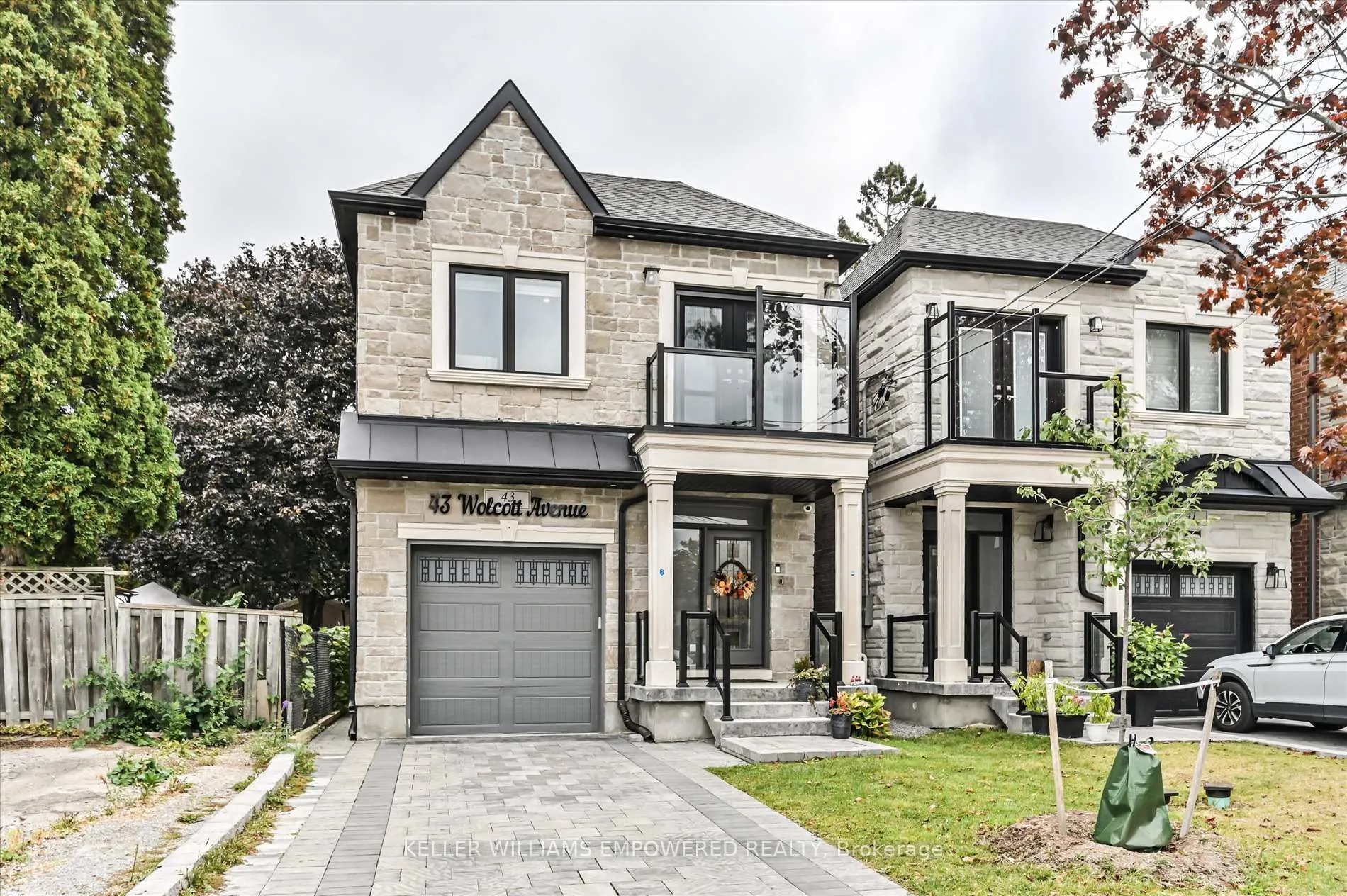 Photo 3 of 43 Wolcott Avenue, Scarborough, Oakridge — HOMEH