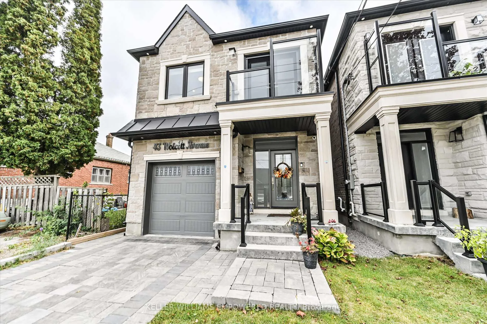 Photo 4 of 43 Wolcott Avenue, Scarborough, Oakridge — HOMEH