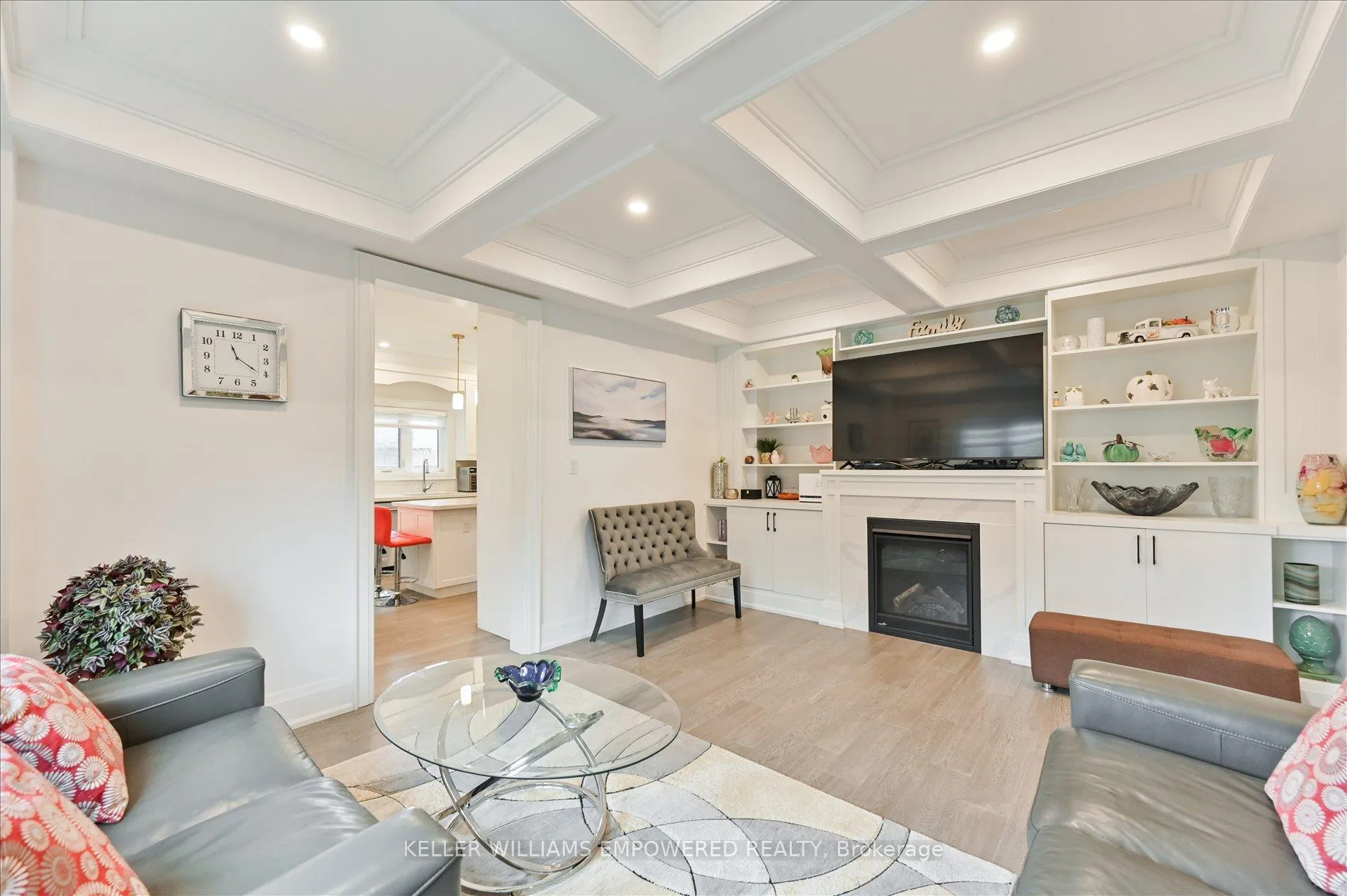 Photo 10 of 43 Wolcott Avenue, Scarborough, Oakridge — HOMEH