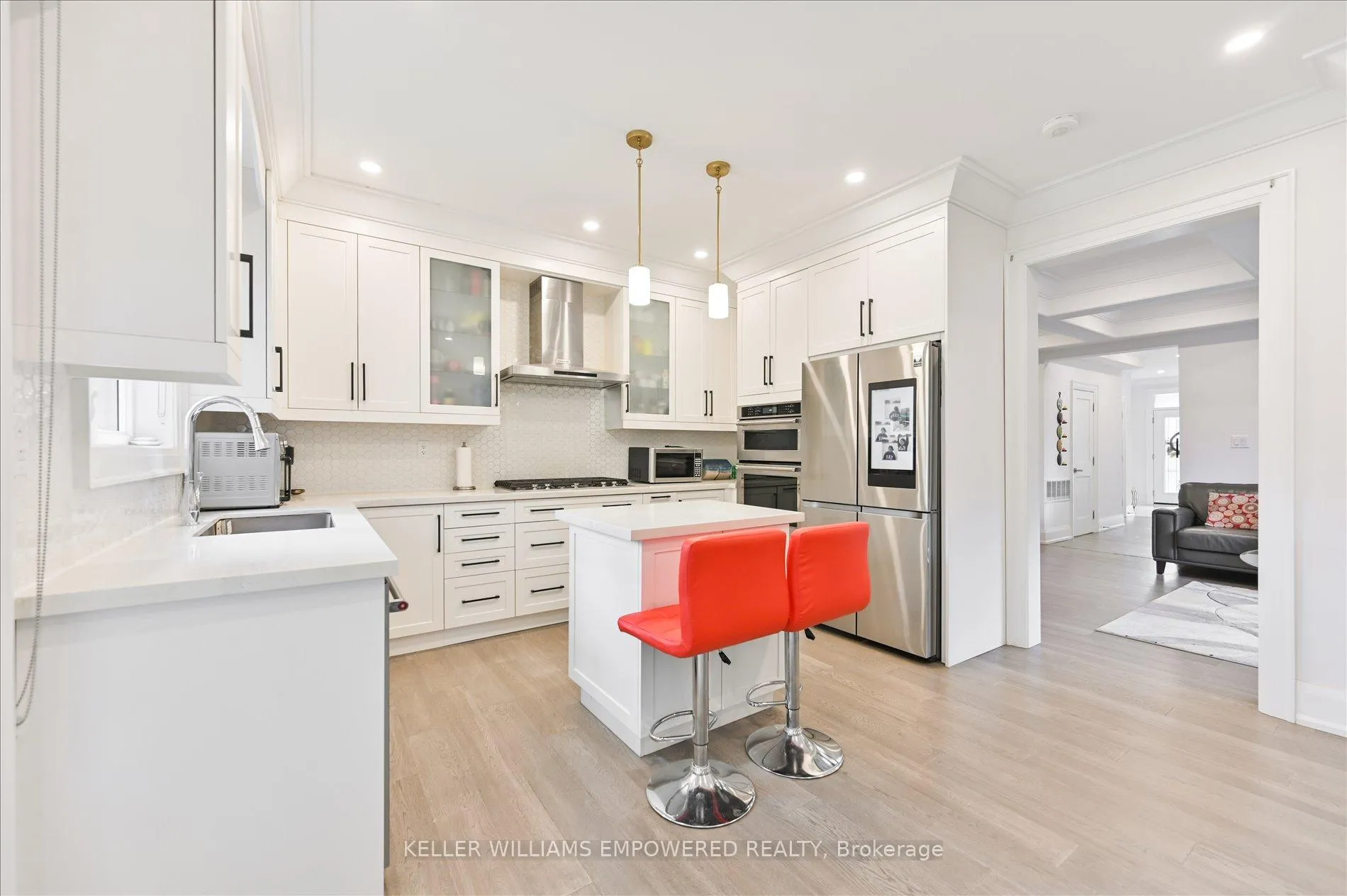 Photo 13 of 43 Wolcott Avenue, Scarborough, Oakridge — HOMEH