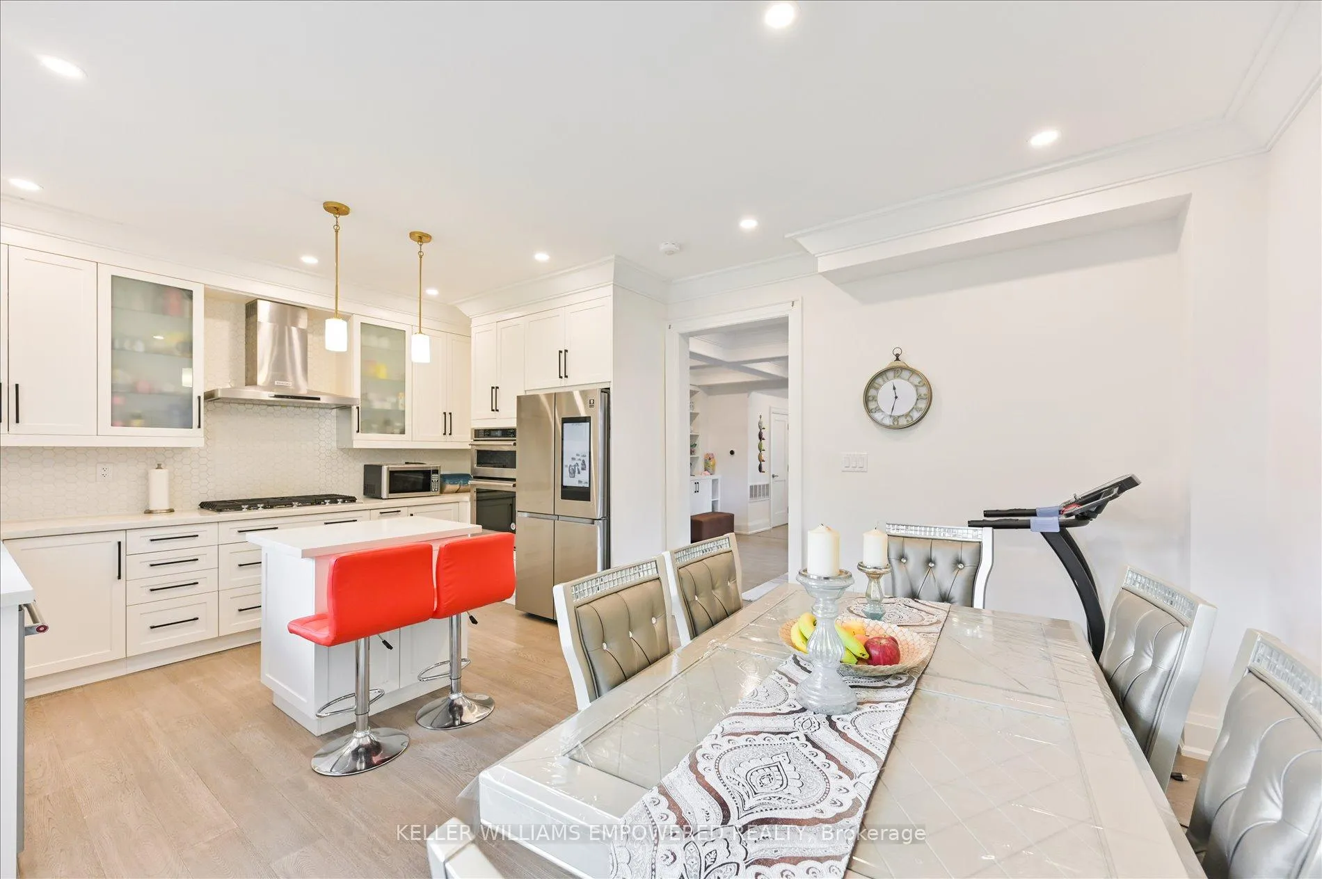 Photo 18 of 43 Wolcott Avenue, Scarborough, Oakridge — HOMEH