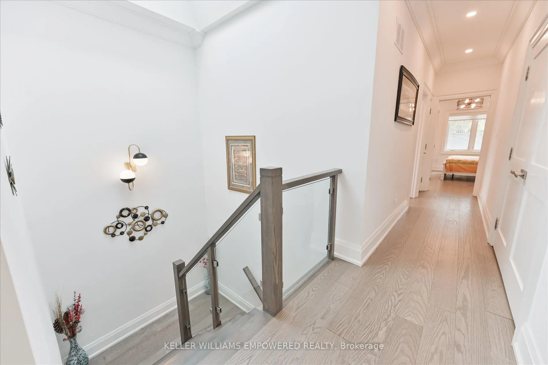 Photo 20 of 43 Wolcott Avenue, Scarborough, Oakridge — HOMEH