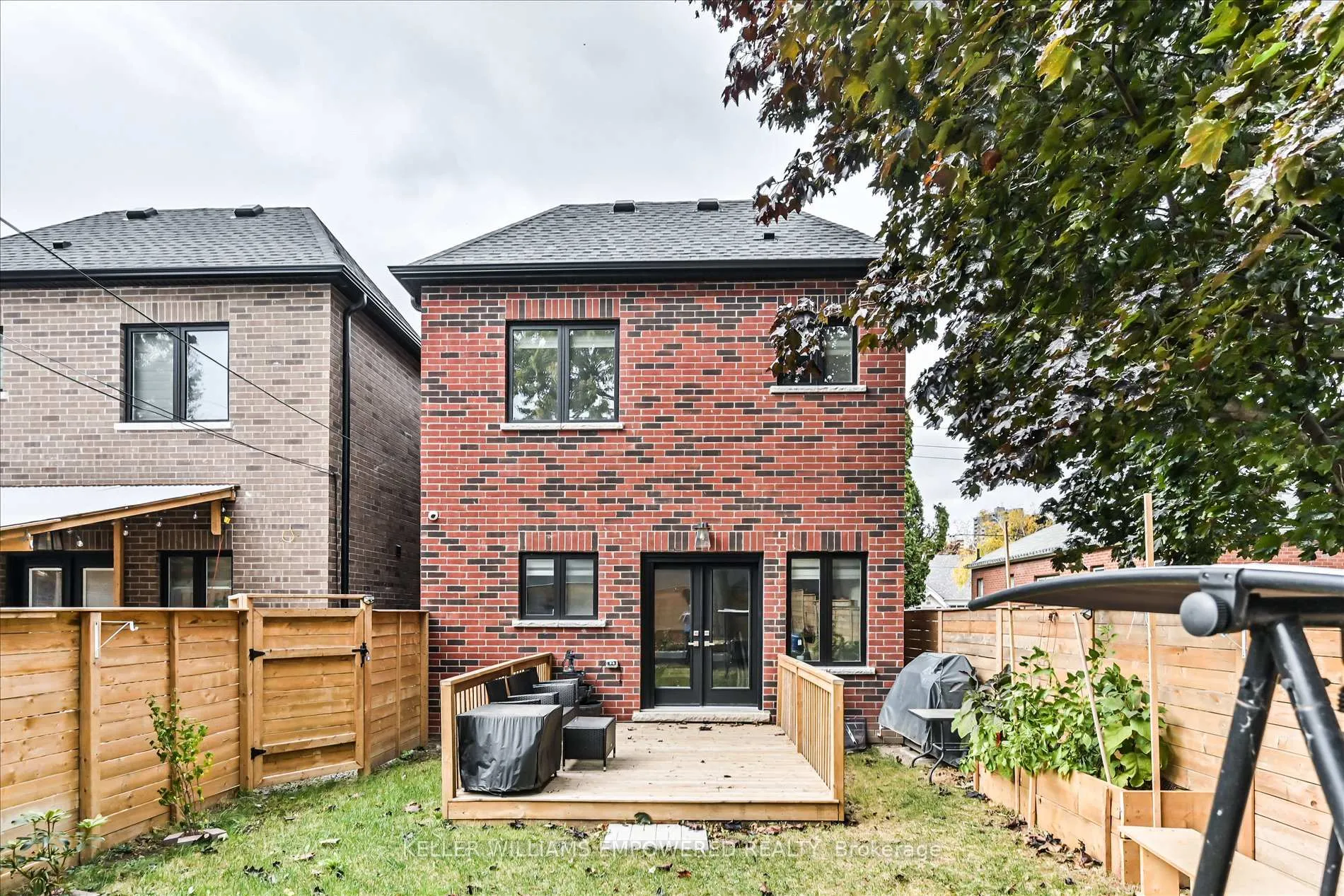 Photo 37 of 43 Wolcott Avenue, Scarborough, Oakridge — HOMEH