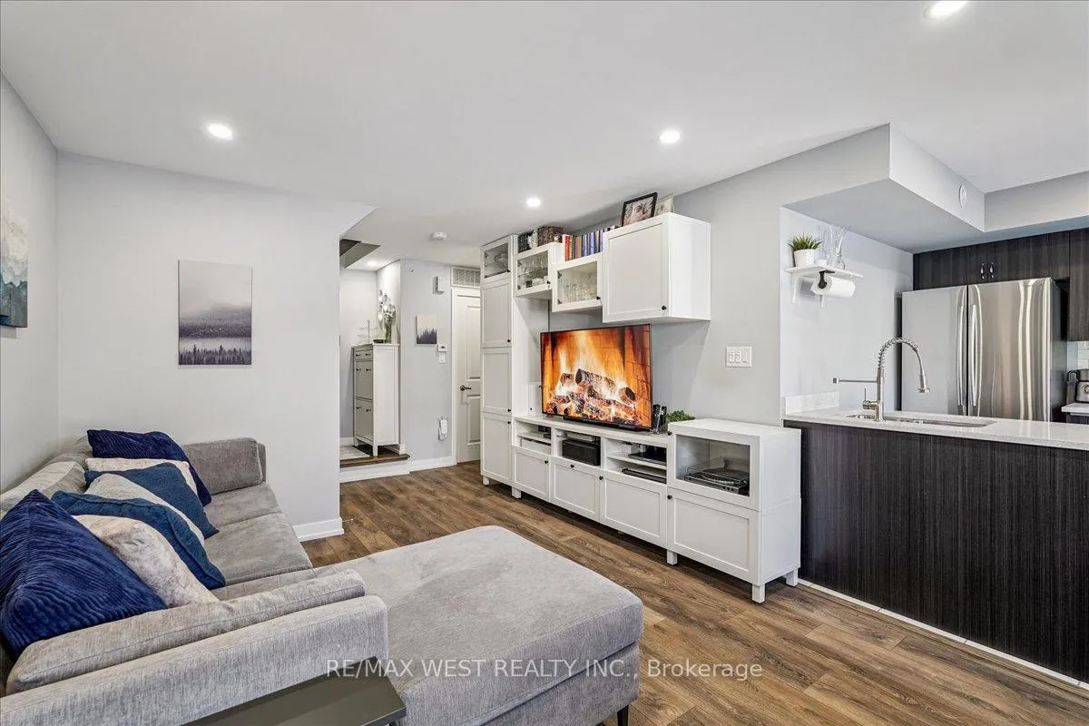Photo 2 of Unit 148, 80 Parrotta Drive, North York, Humberlea-Pelmo Park — HOMEH